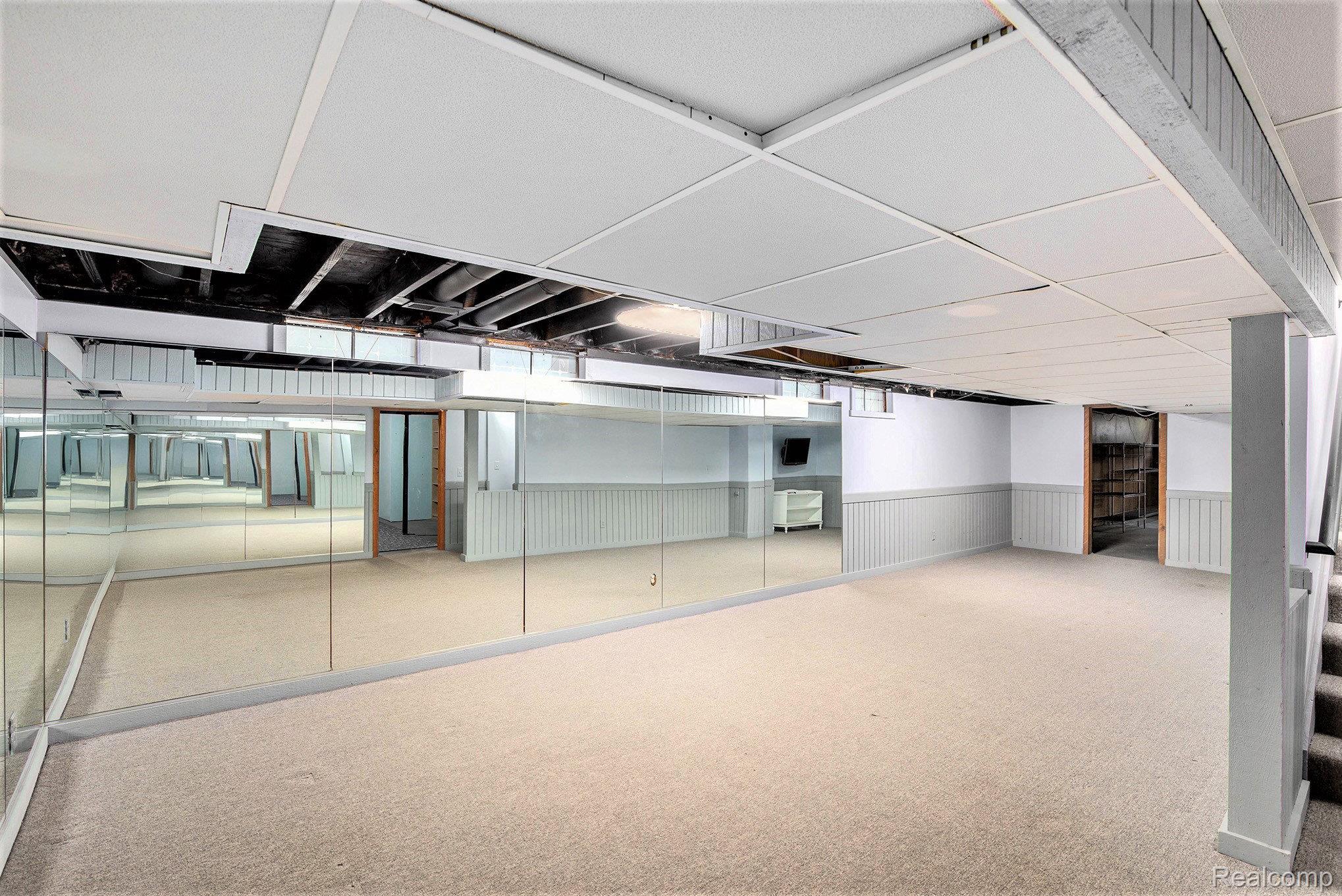 6644 Deer Ridge Drive