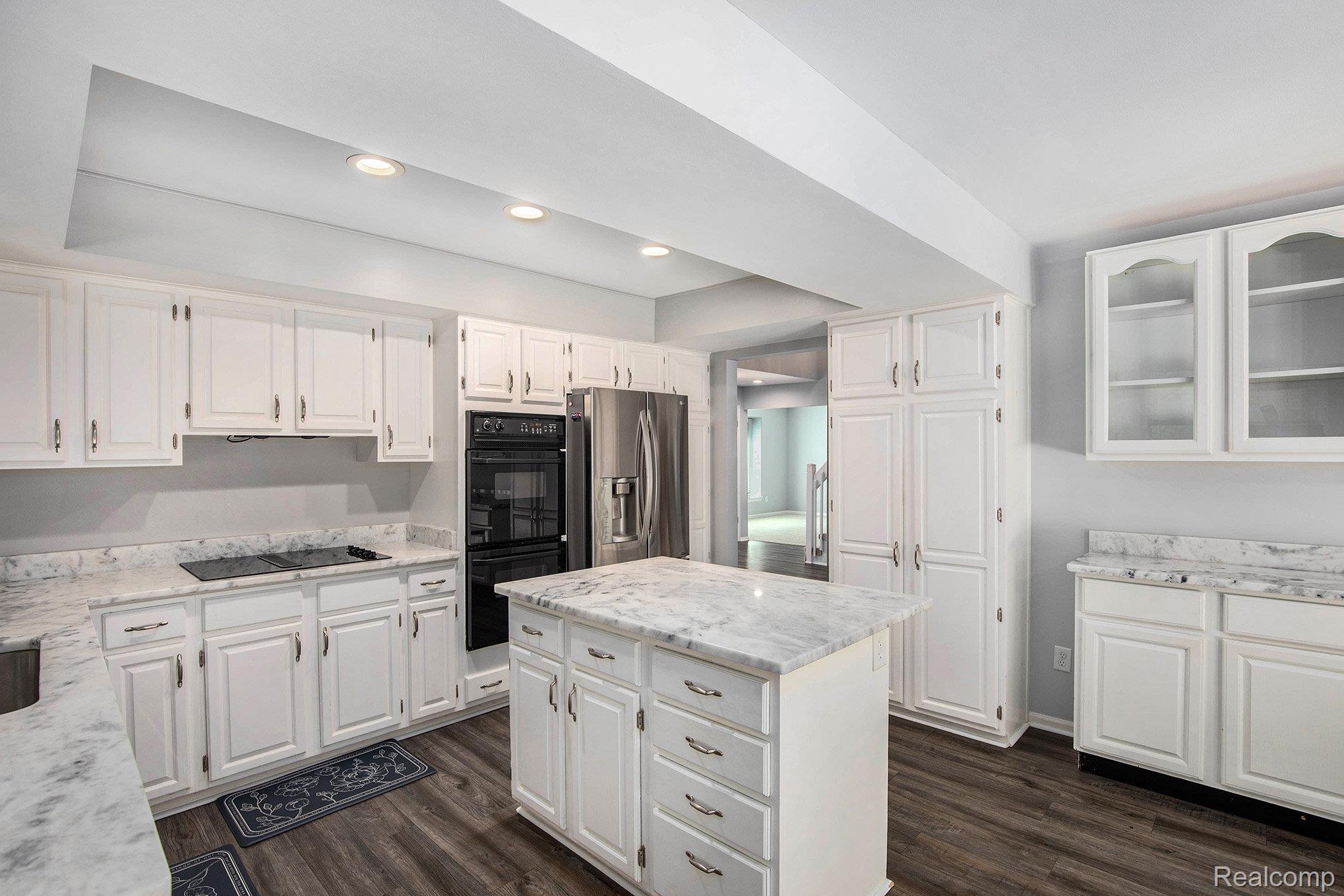 6644 Deer Ridge Drive