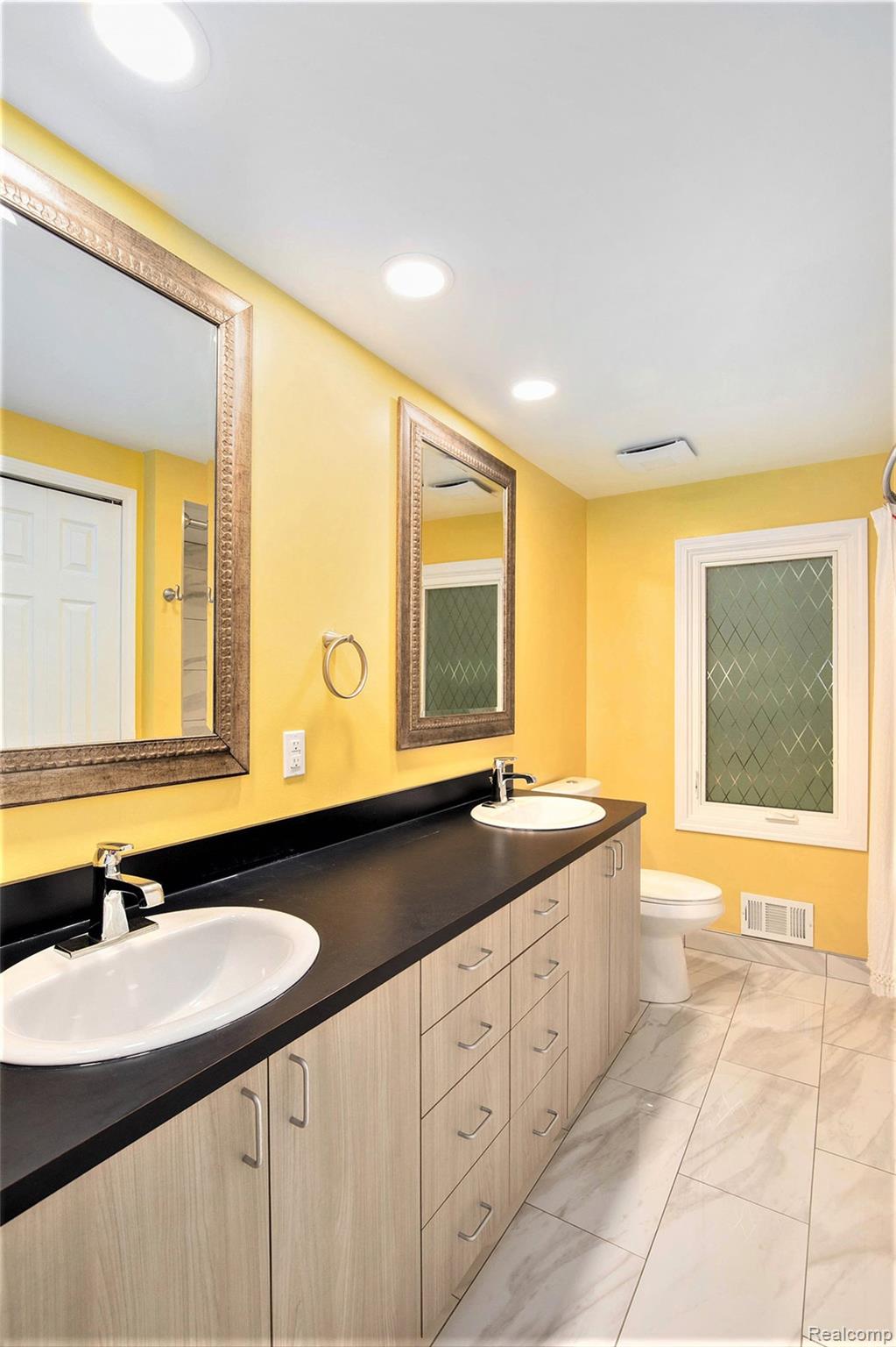 6644 Deer Ridge Drive