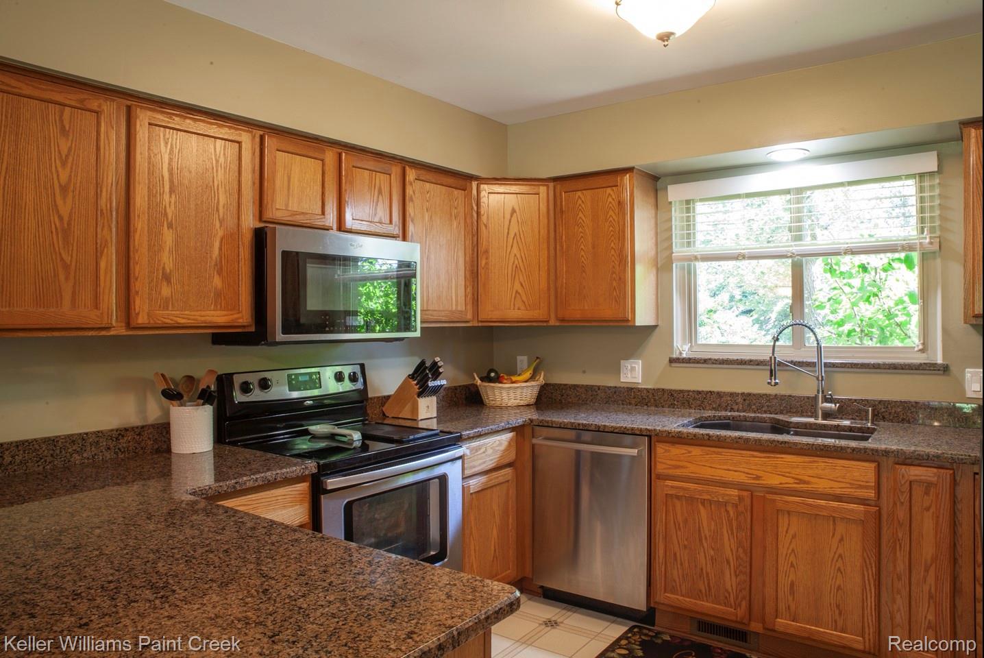 8911 Tartan Drive Drive