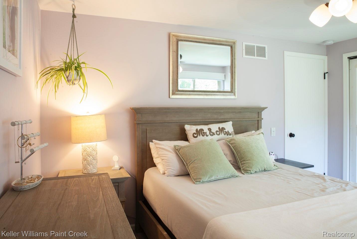 8911 Tartan Drive Drive