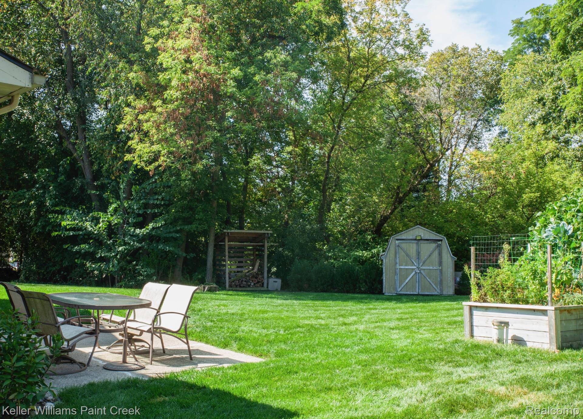 8911 Tartan Drive Drive