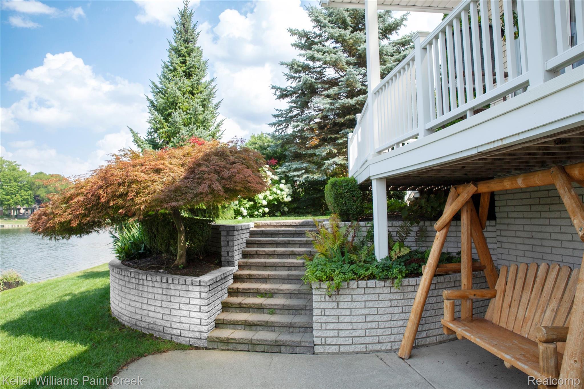 1839 Smallbrook Drive