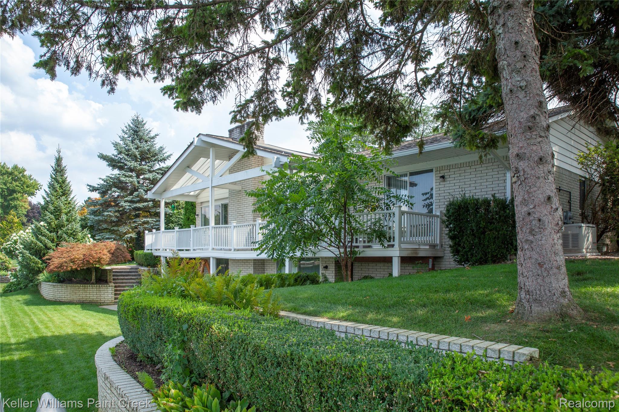 1839 Smallbrook Drive