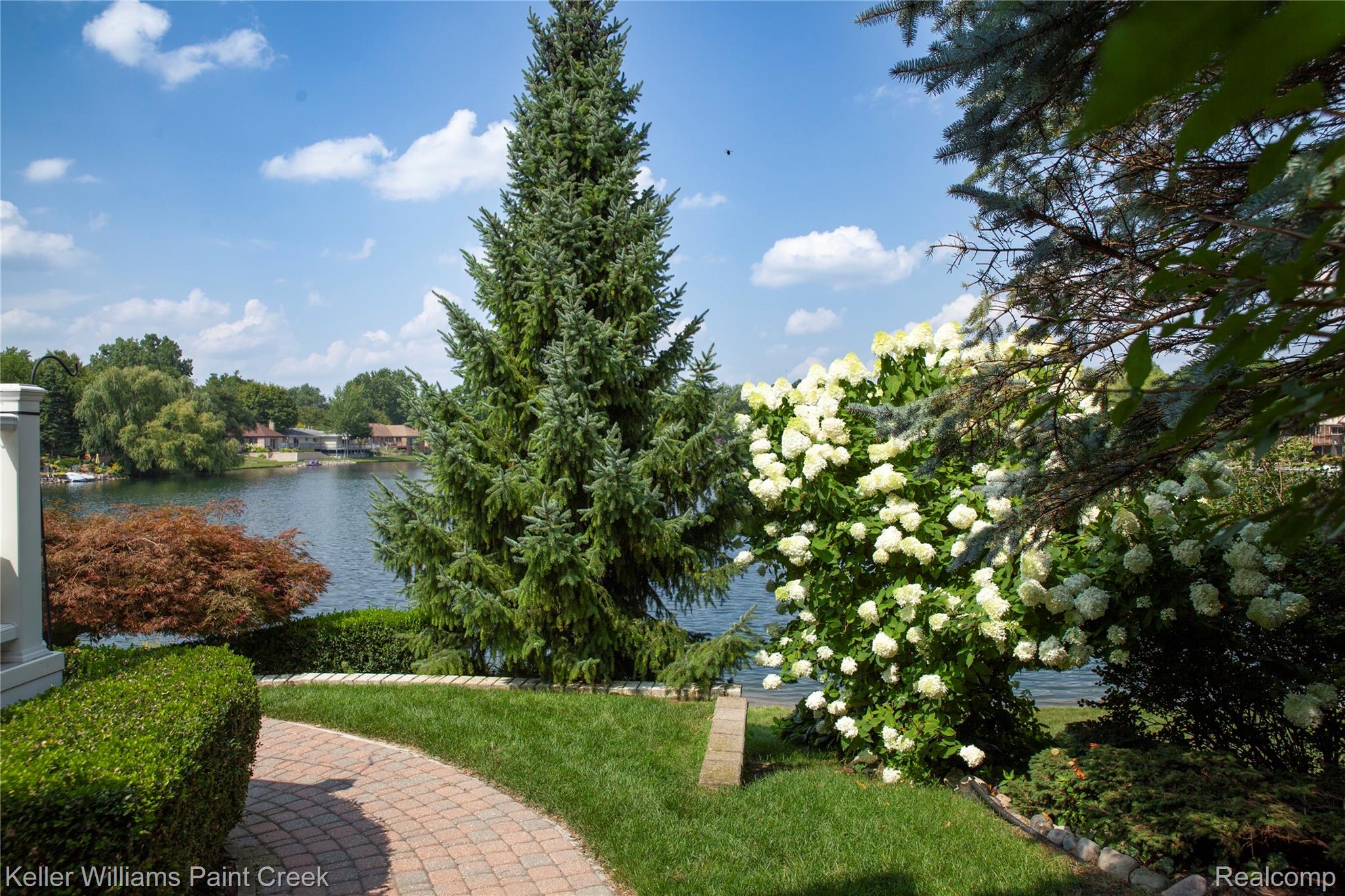 1839 Smallbrook Drive