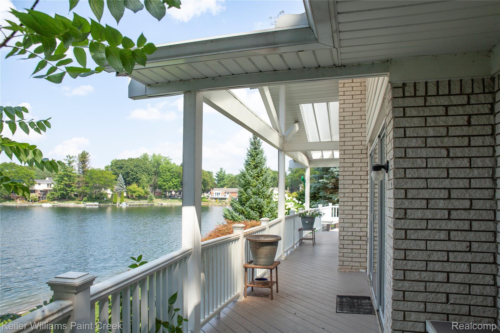 1839 Smallbrook Drive