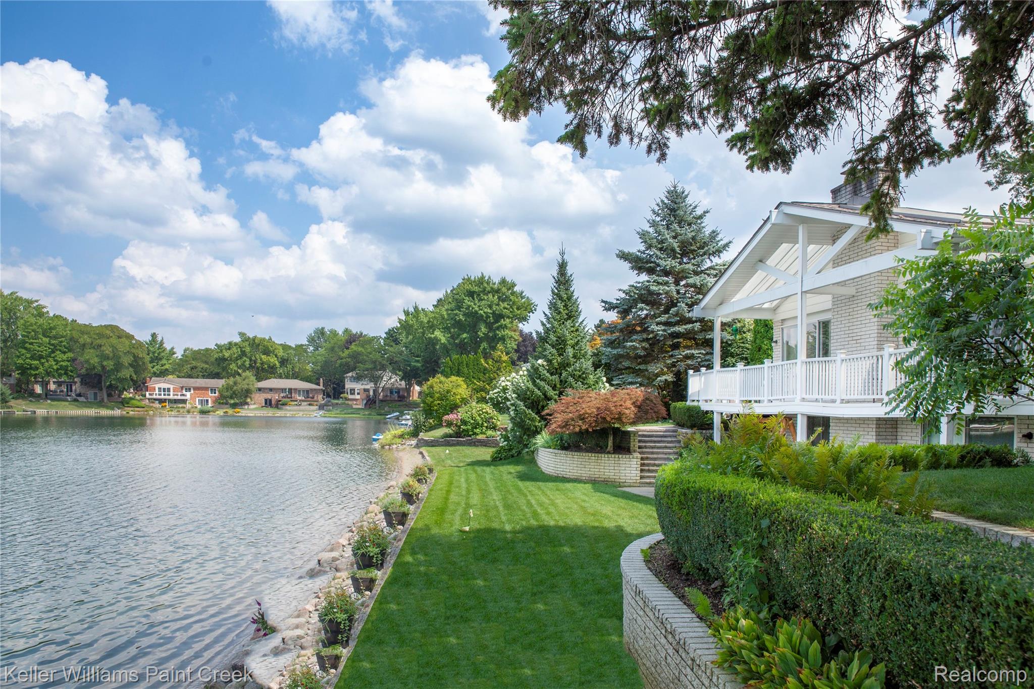 1839 Smallbrook Drive