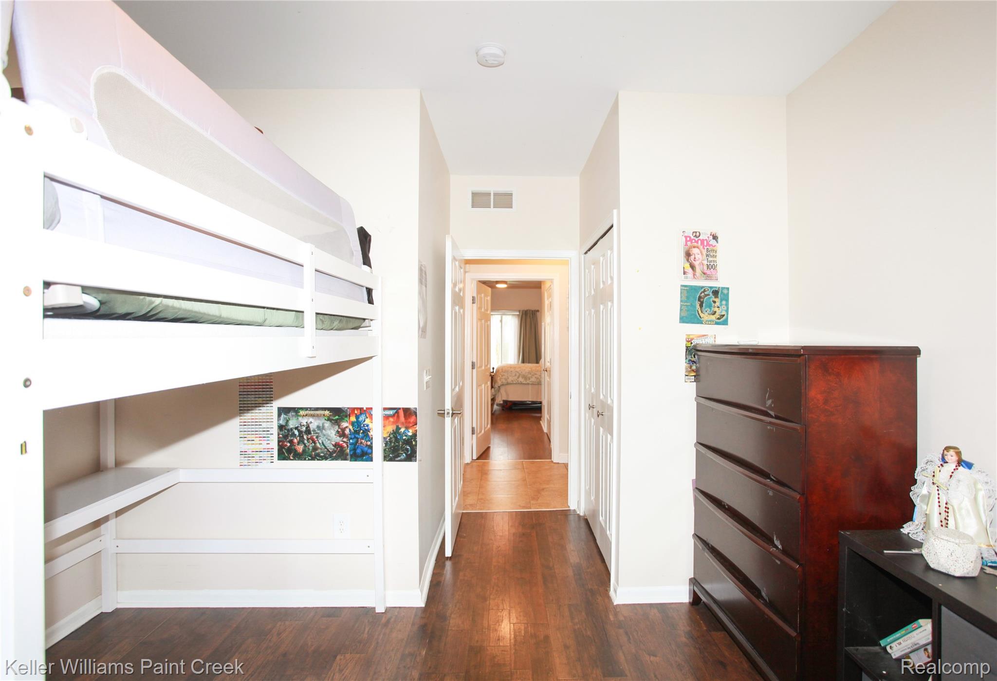 3546 Eagle Creek Drive 8
