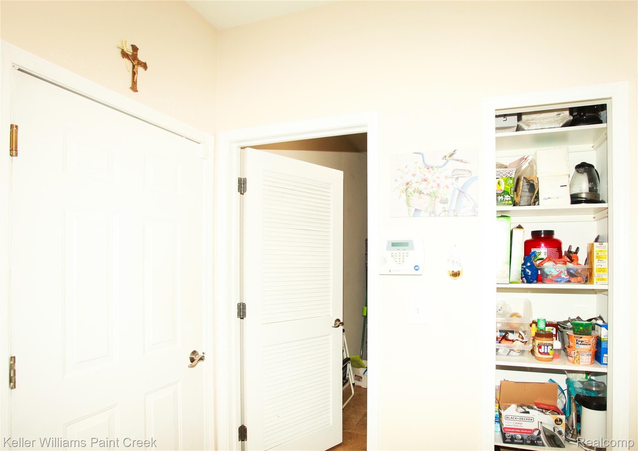 3546 Eagle Creek Drive 8