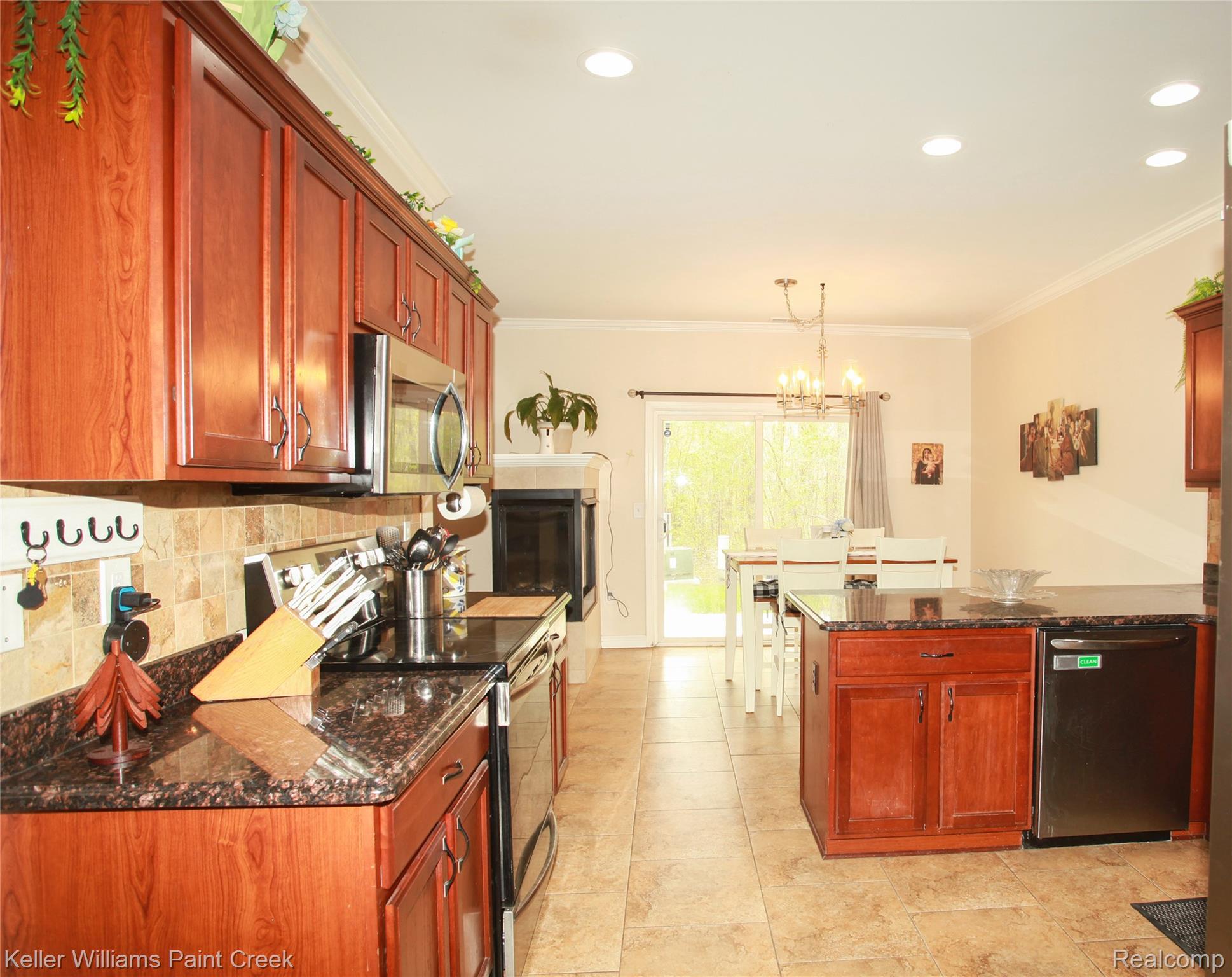 3546 Eagle Creek Drive 8