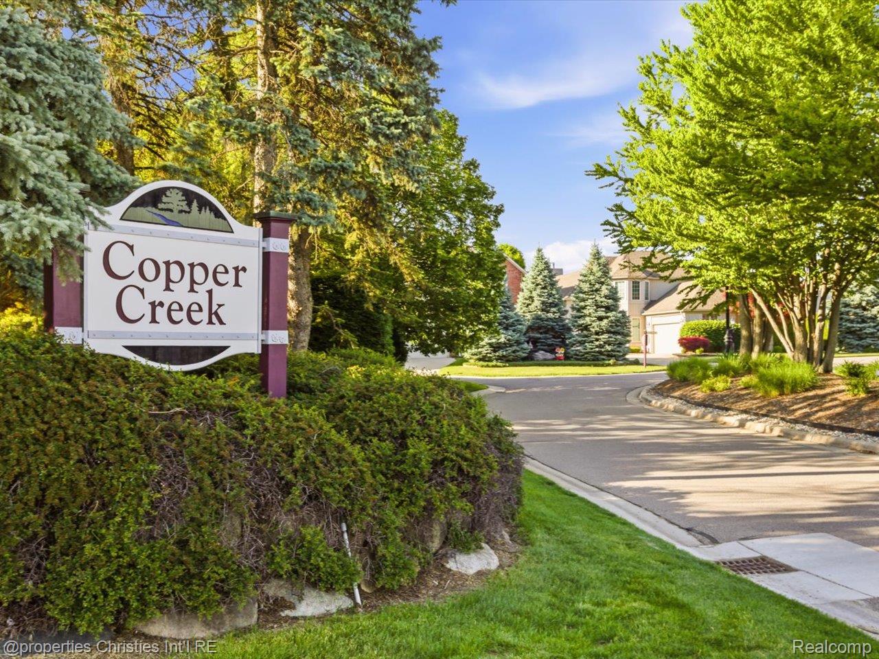 57196 Copper Creek Drive W