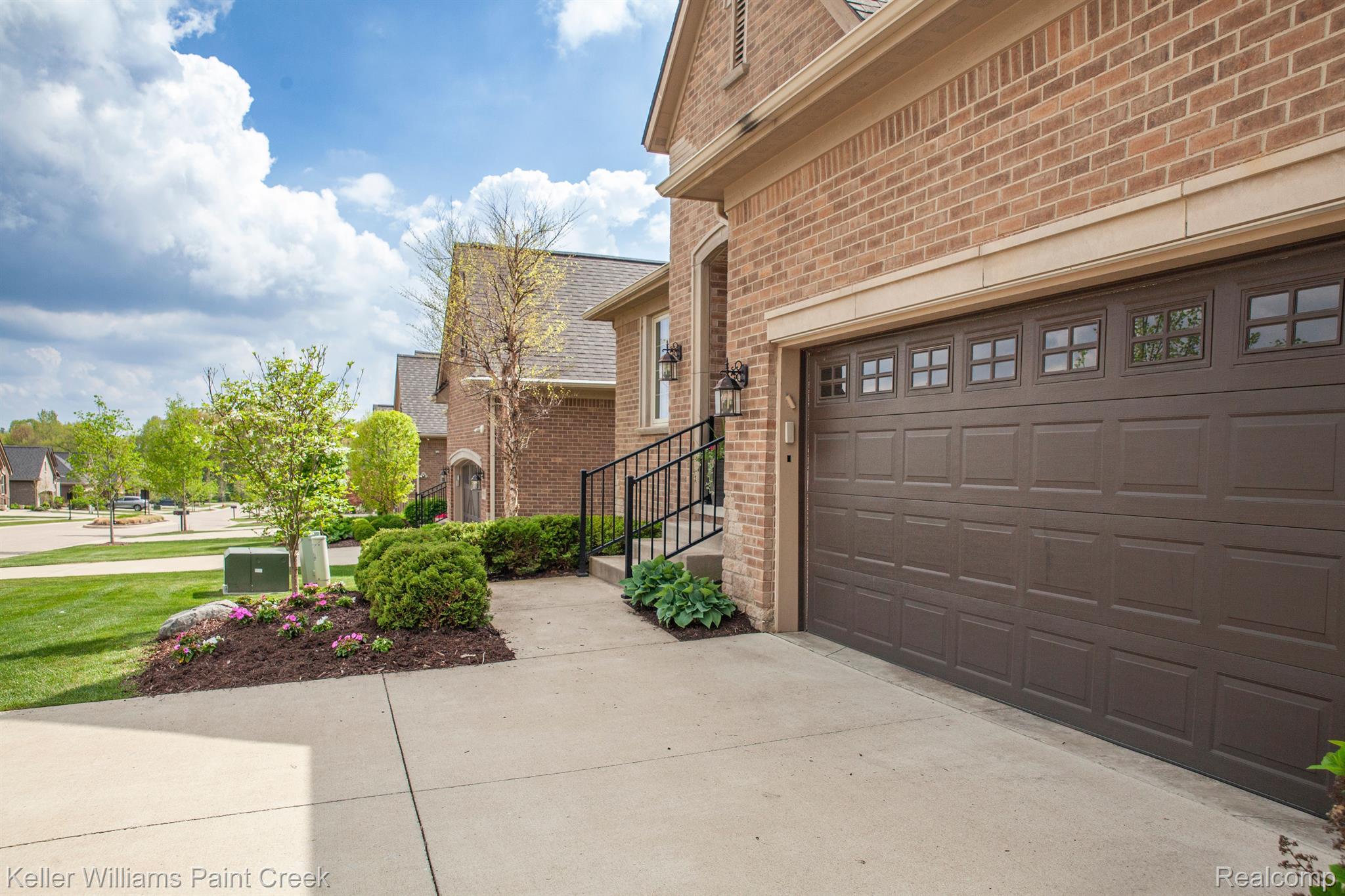 5514 WOODFALL Road