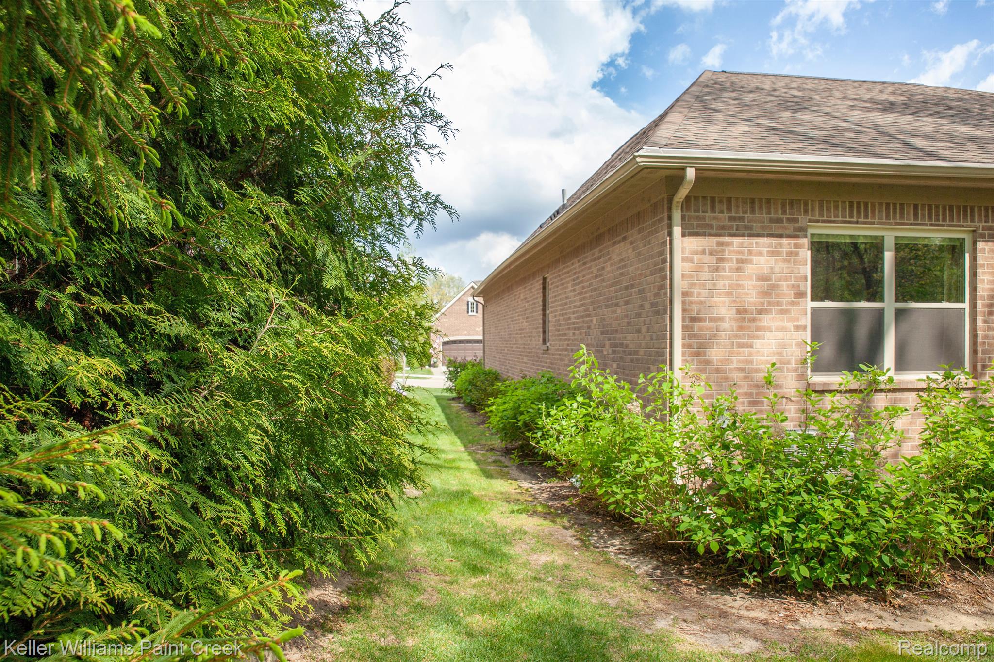 5514 WOODFALL Road