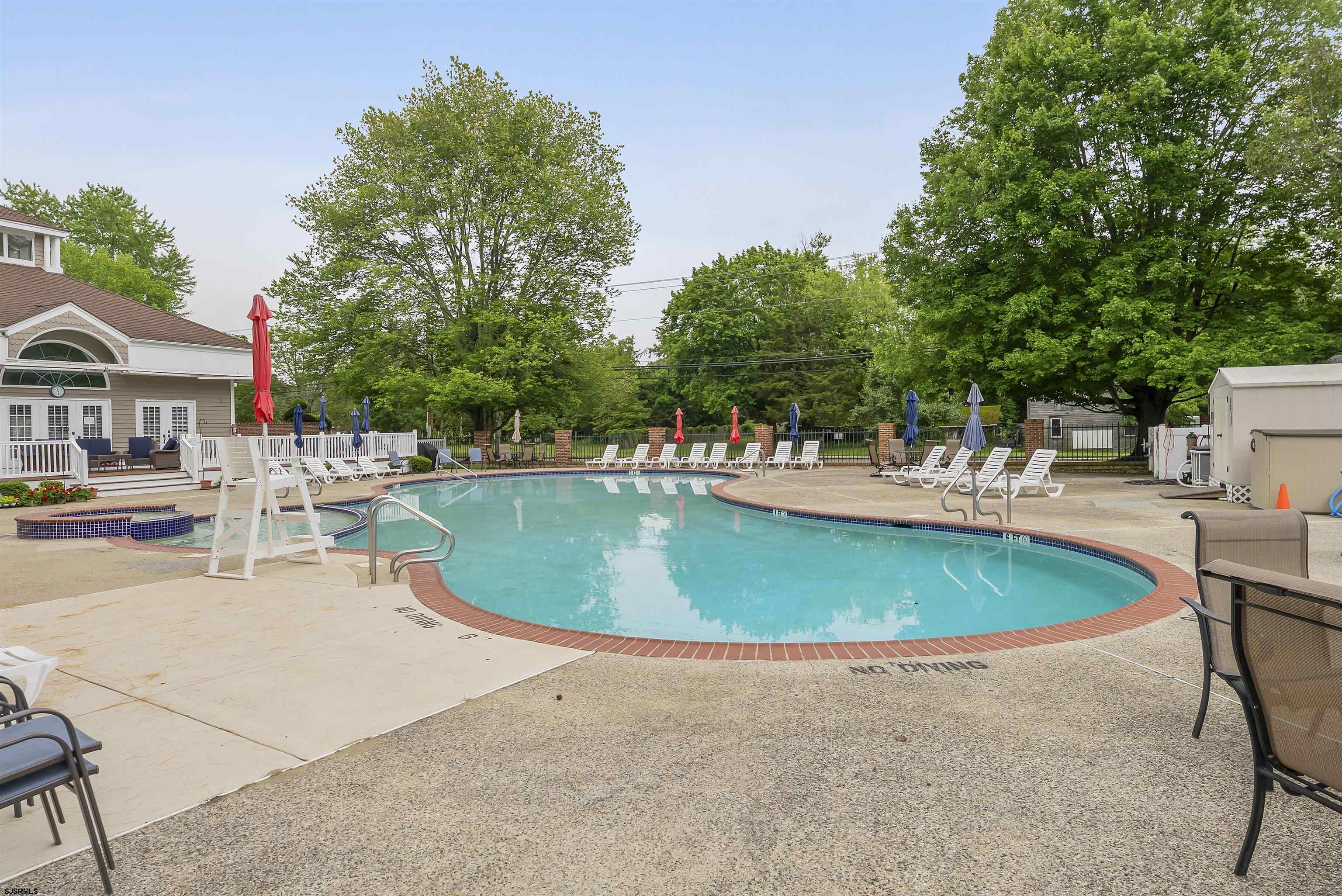 550 Central Ave Unit: B1