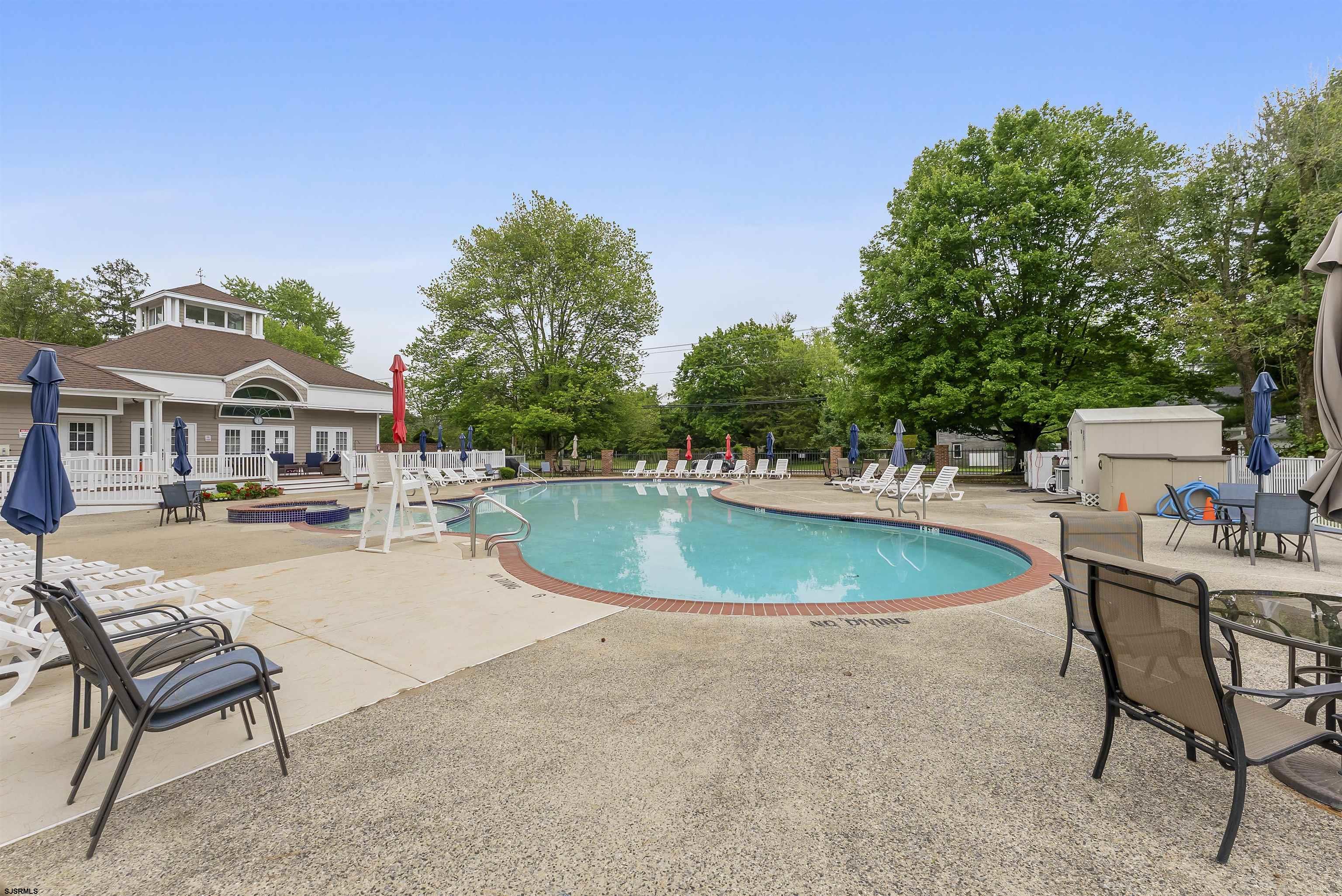 550 Central Ave Unit: B1