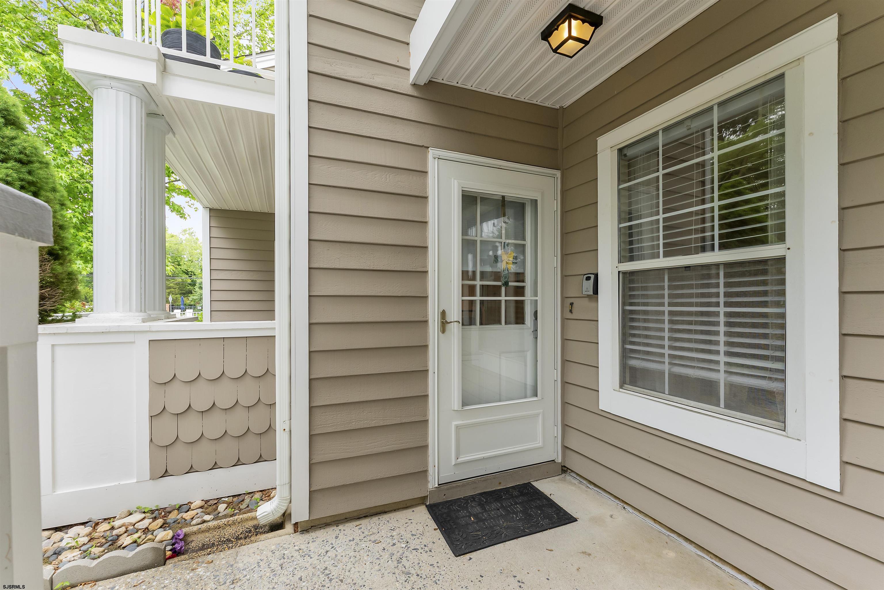 550 Central Ave Unit: B1