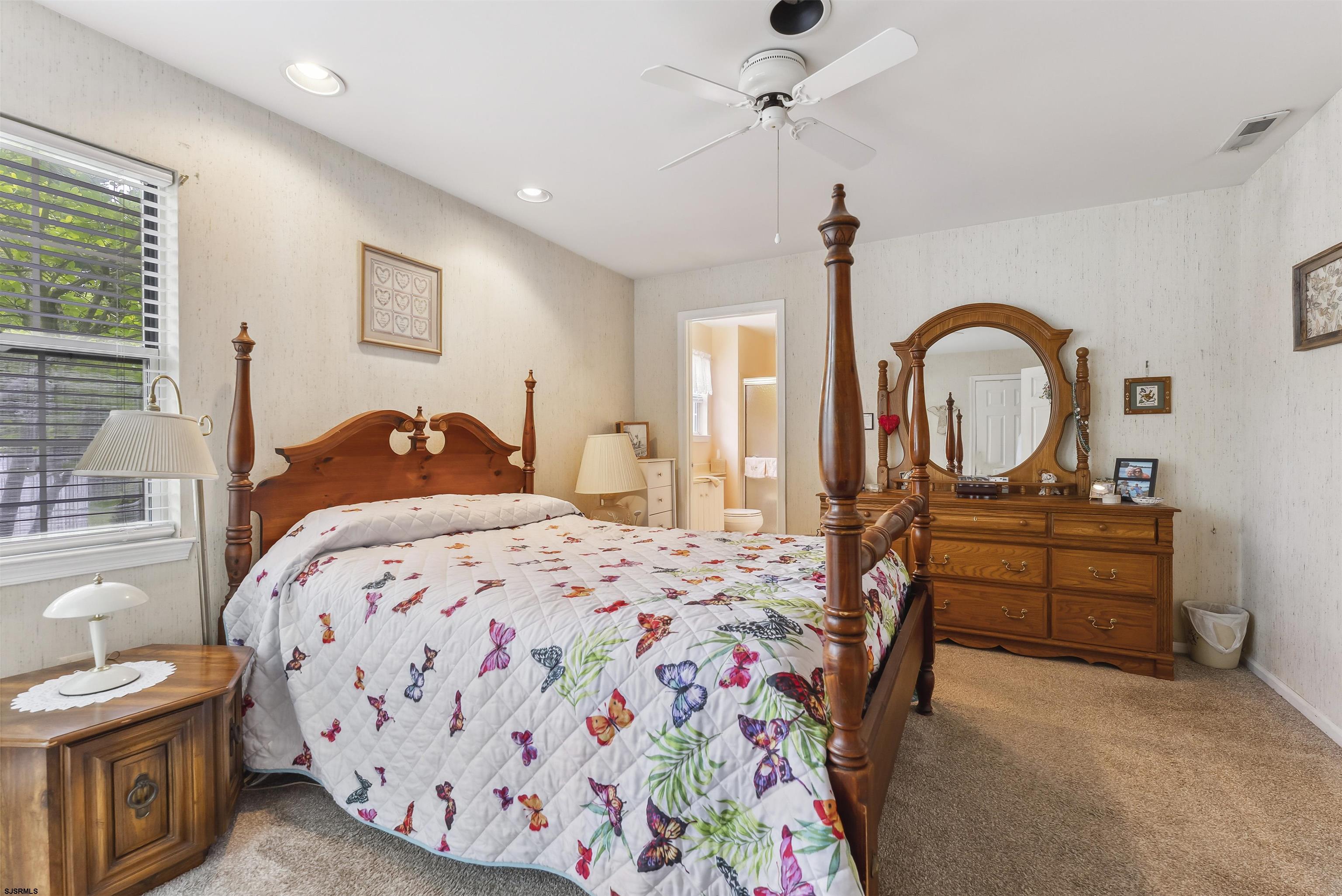550 Central Ave Unit: B1