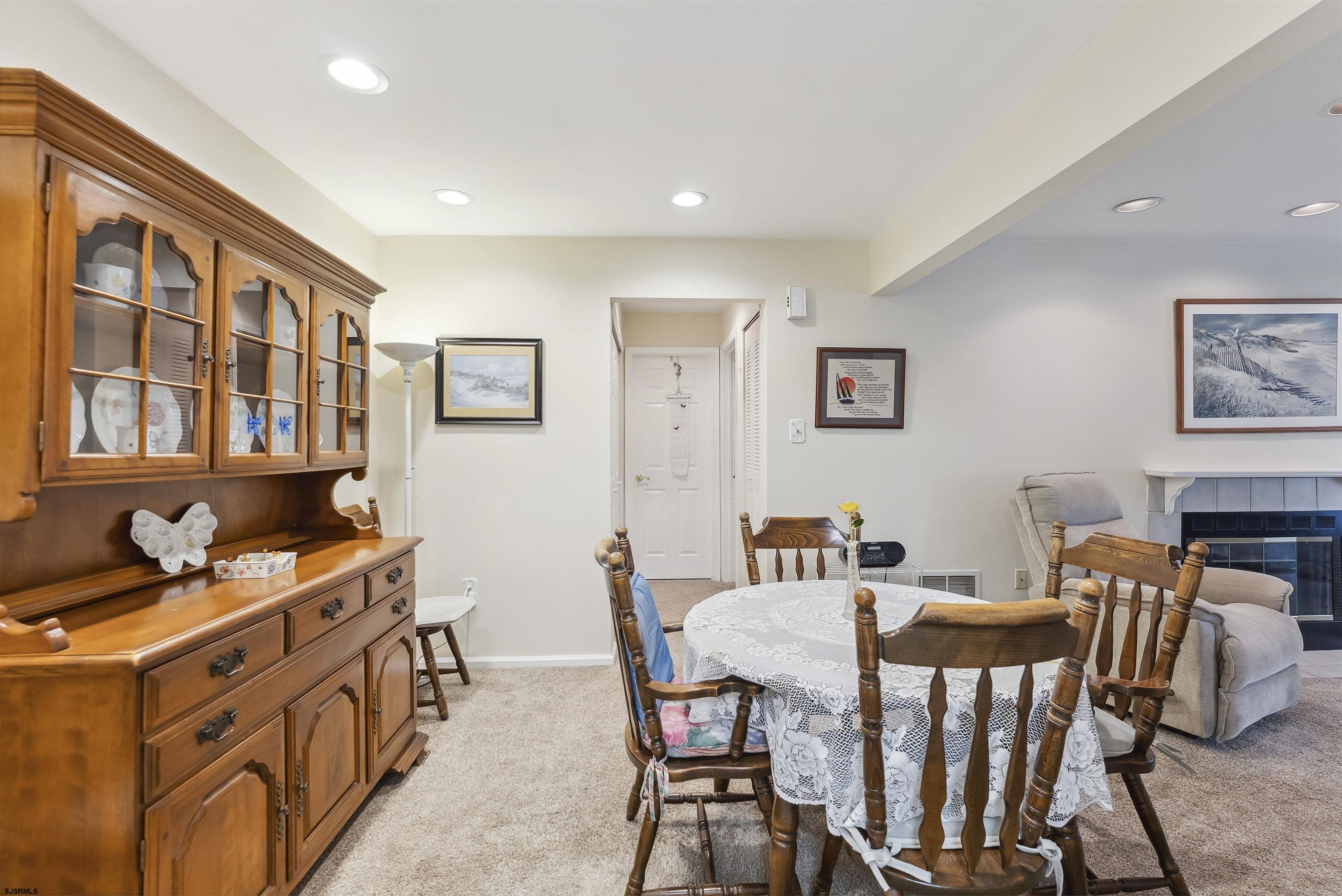 550 Central Ave Unit: B1