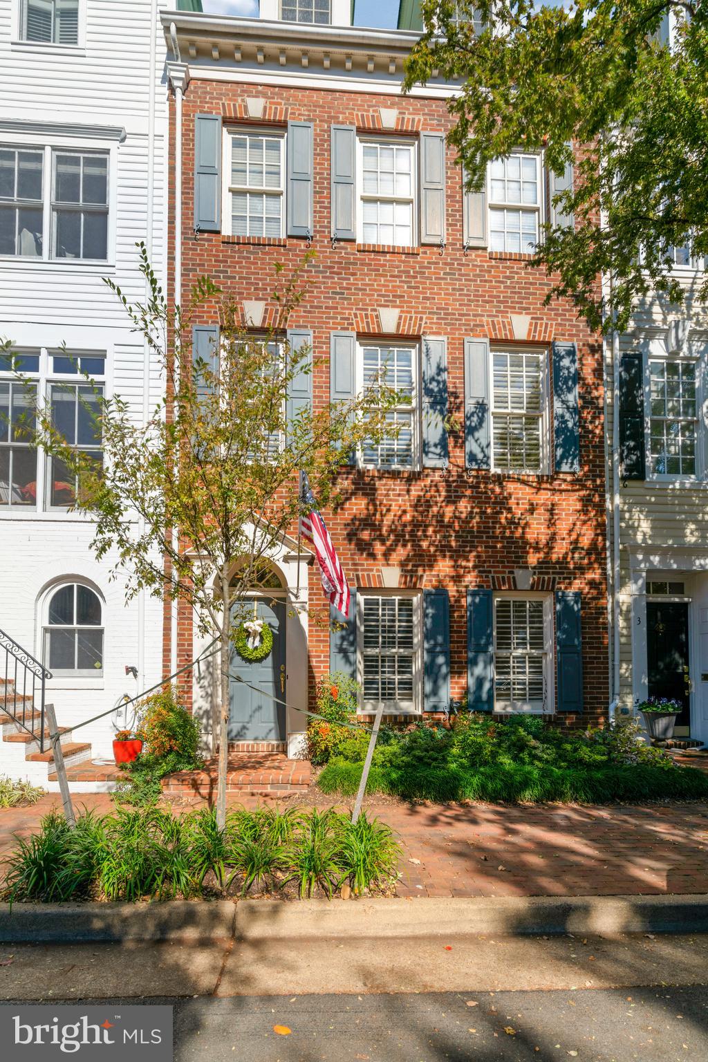 5 Franklin St
