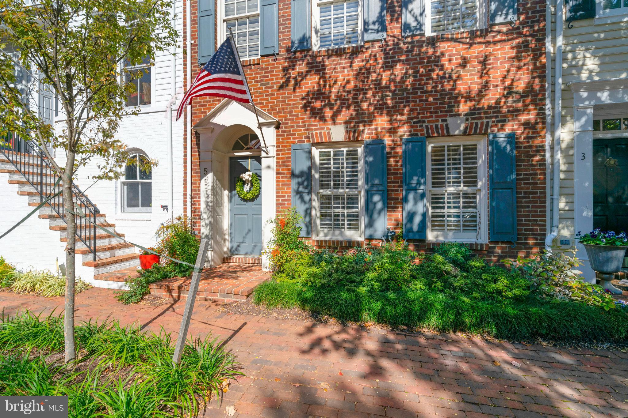 5 Franklin St