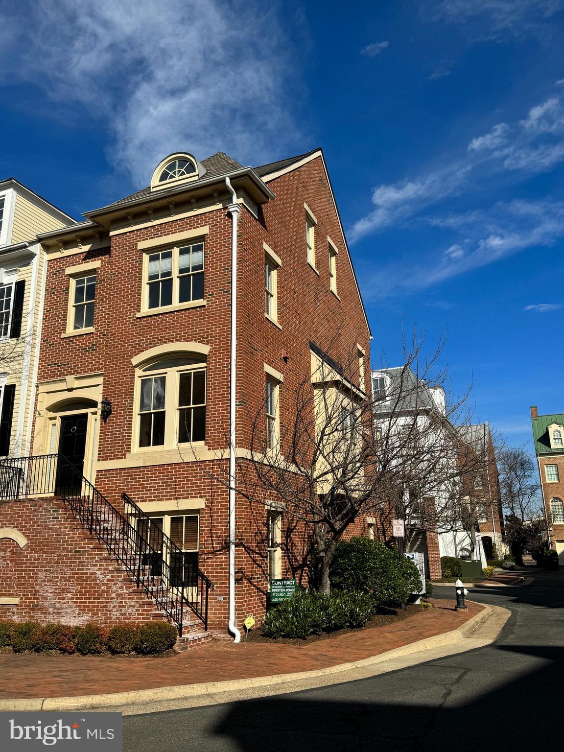 1 Franklin St