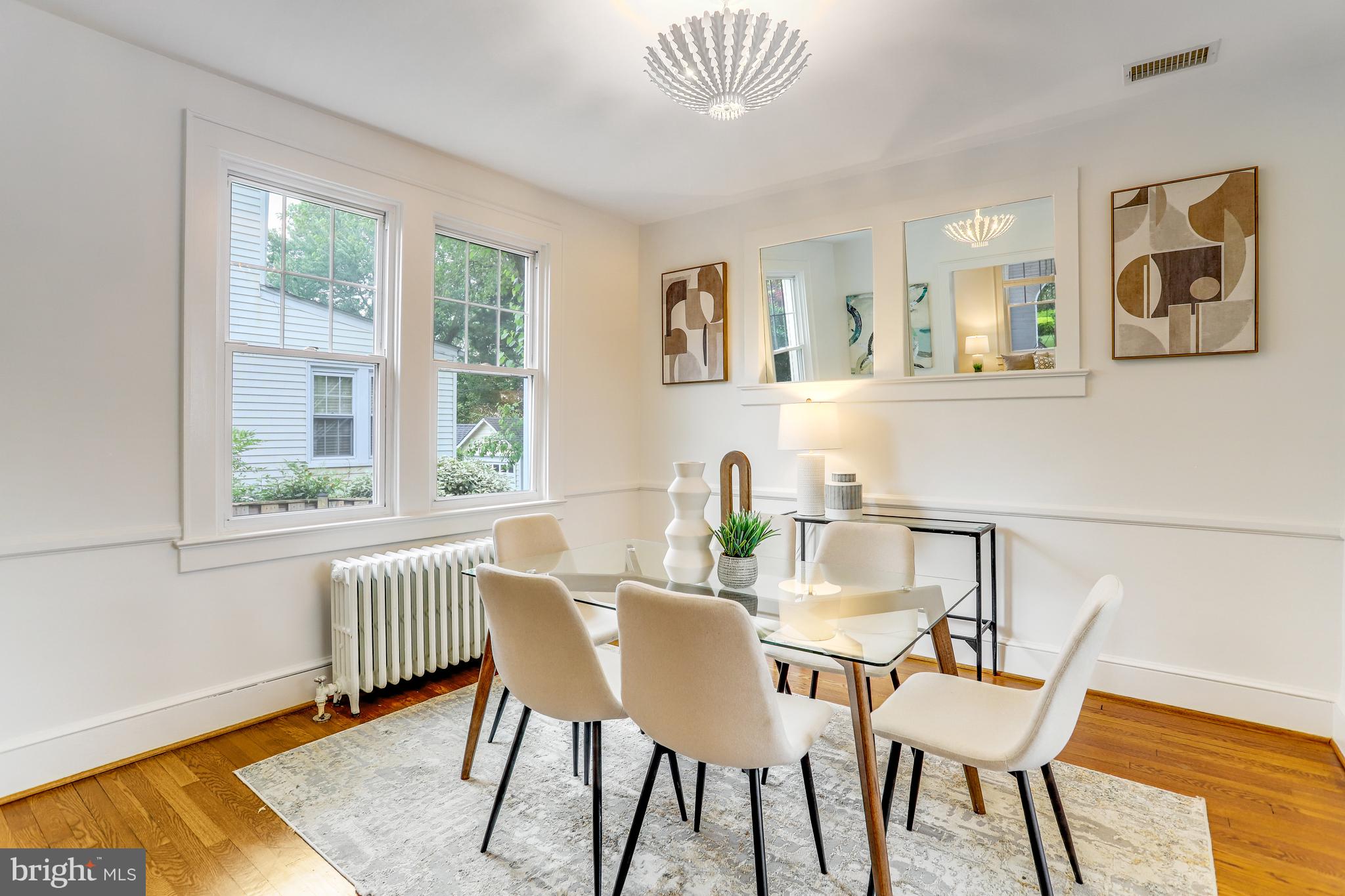 24 W Spring St