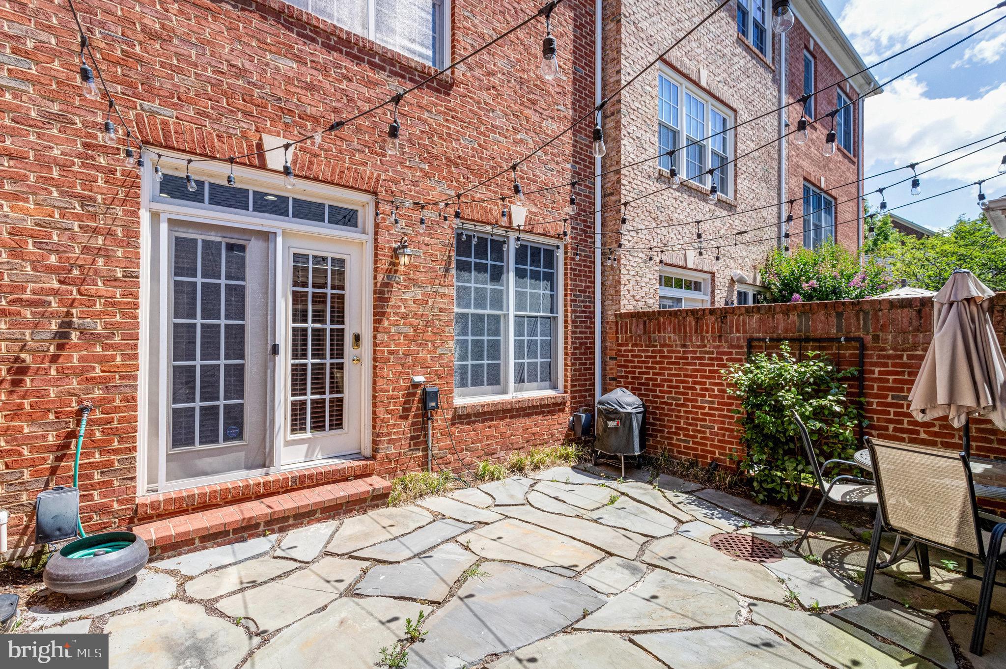506 Pendleton St