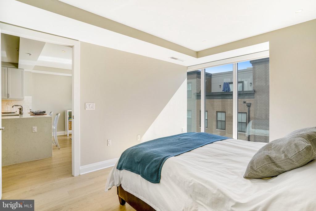 925 N Fairfax St #307