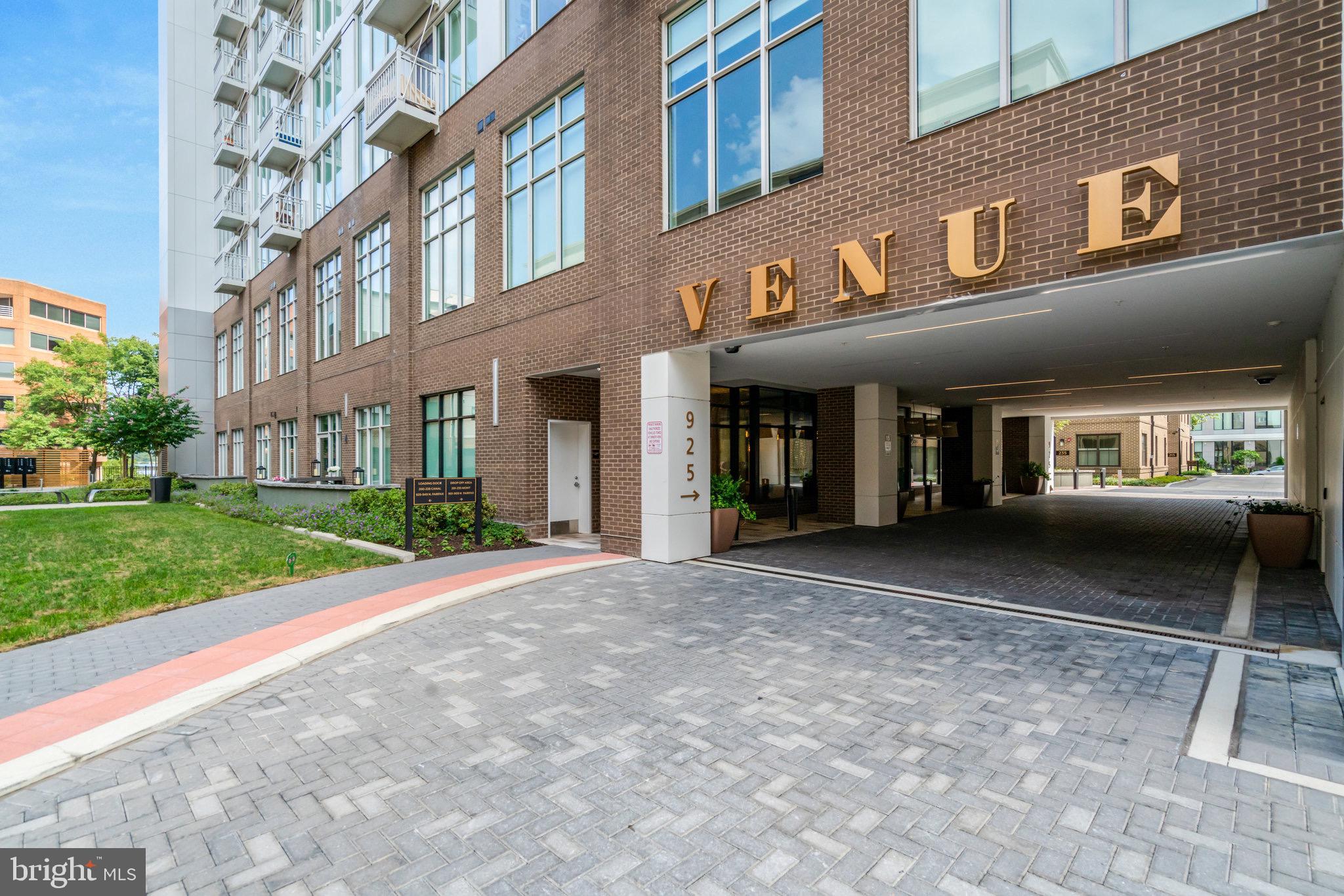 925 N Fairfax St #307