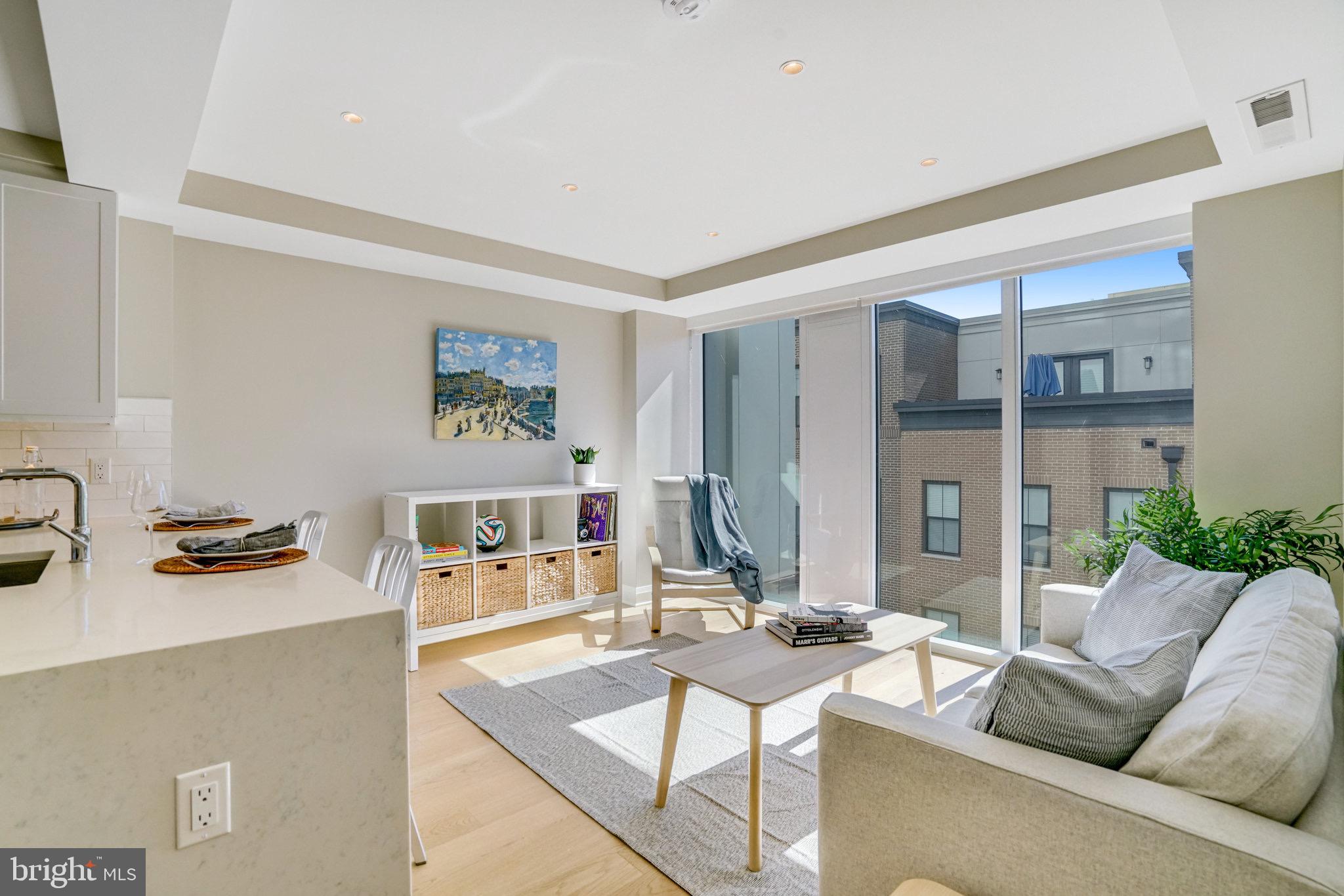 925 N Fairfax St #307
