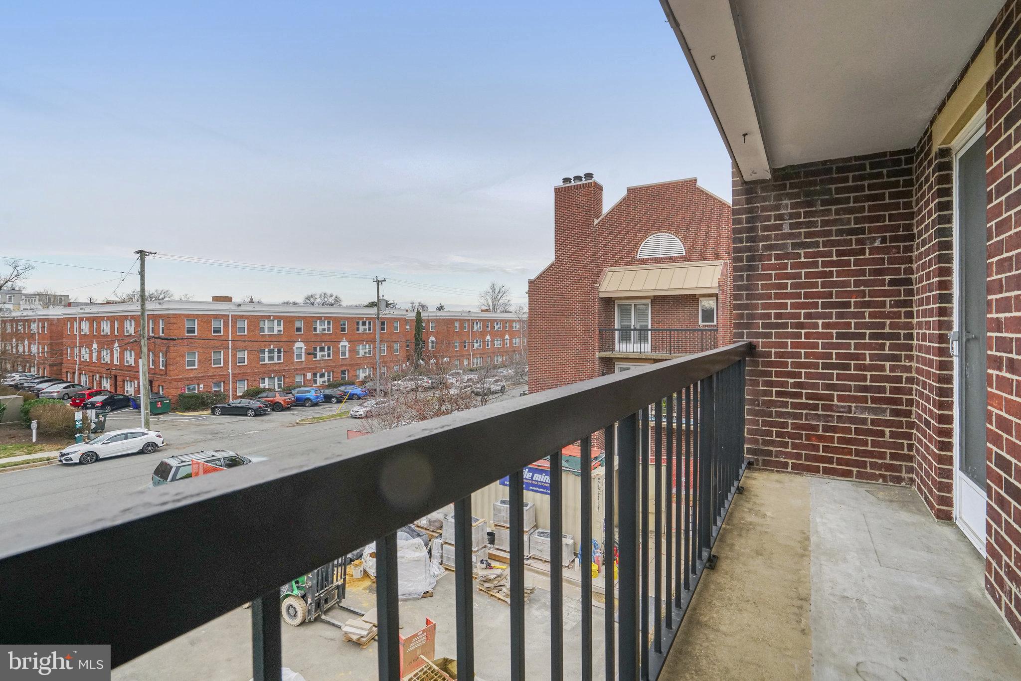 801 S Pitt St #429
