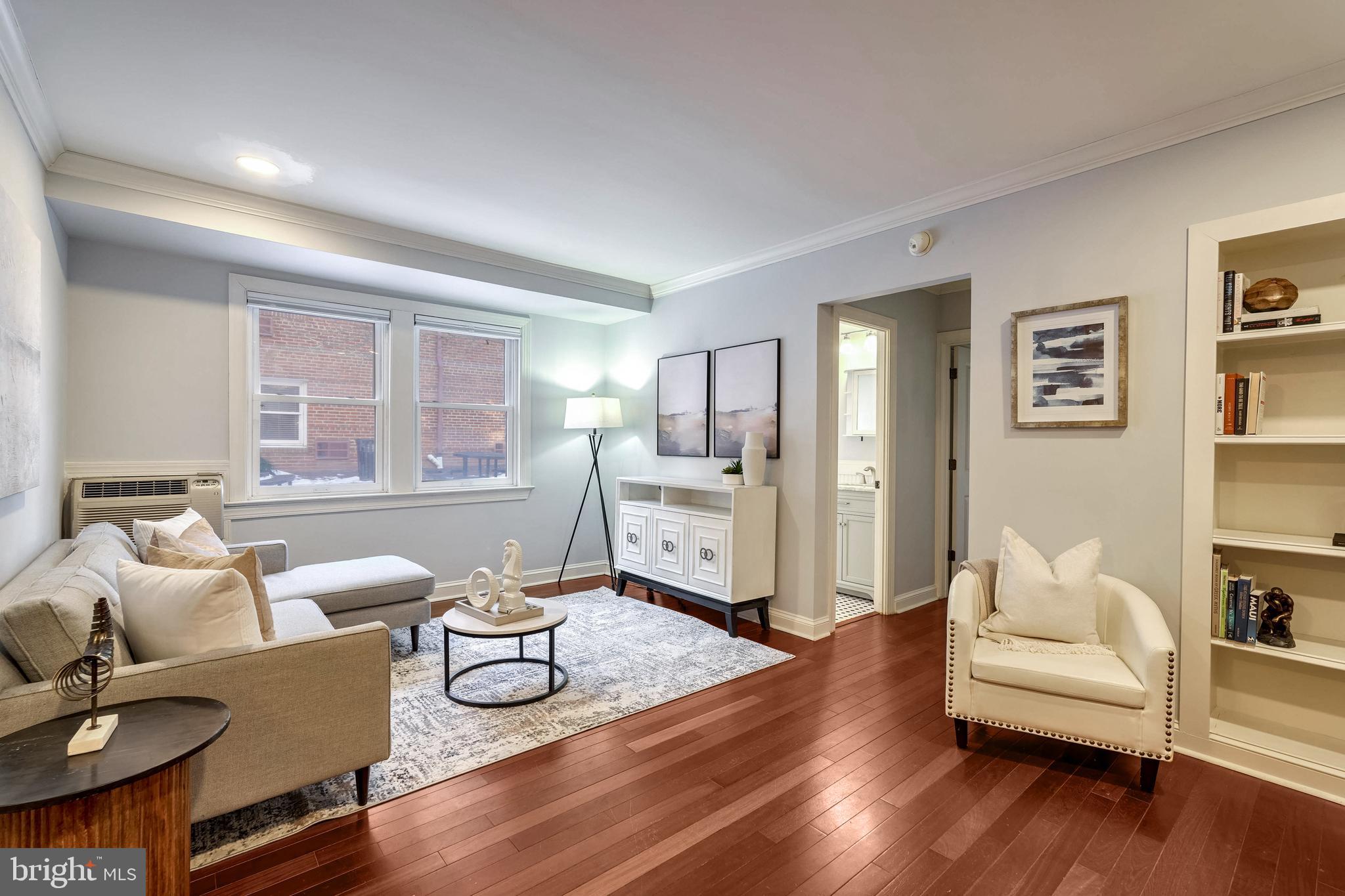 906 S Washington St #110