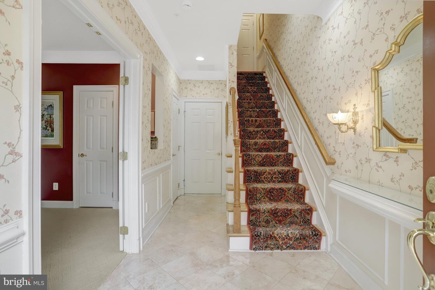 16 Franklin St