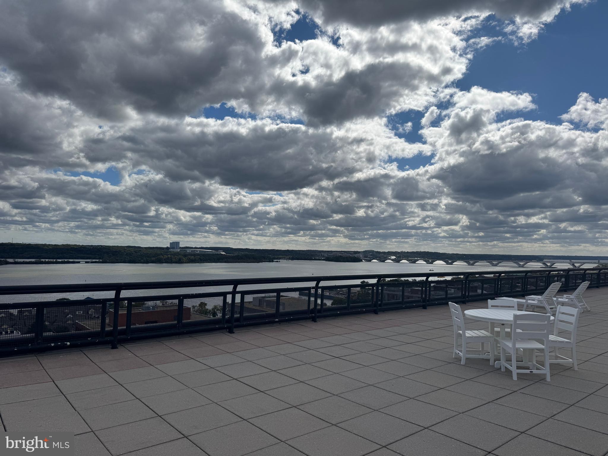 801 N PITT STREET 401