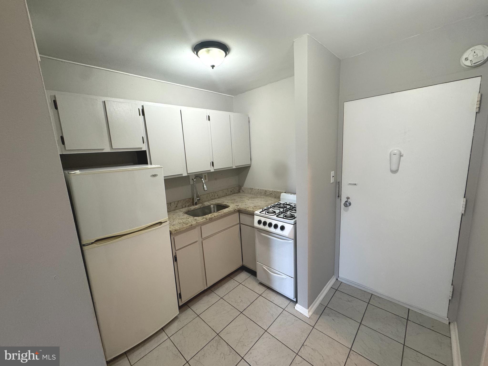 801 N PITT STREET 401