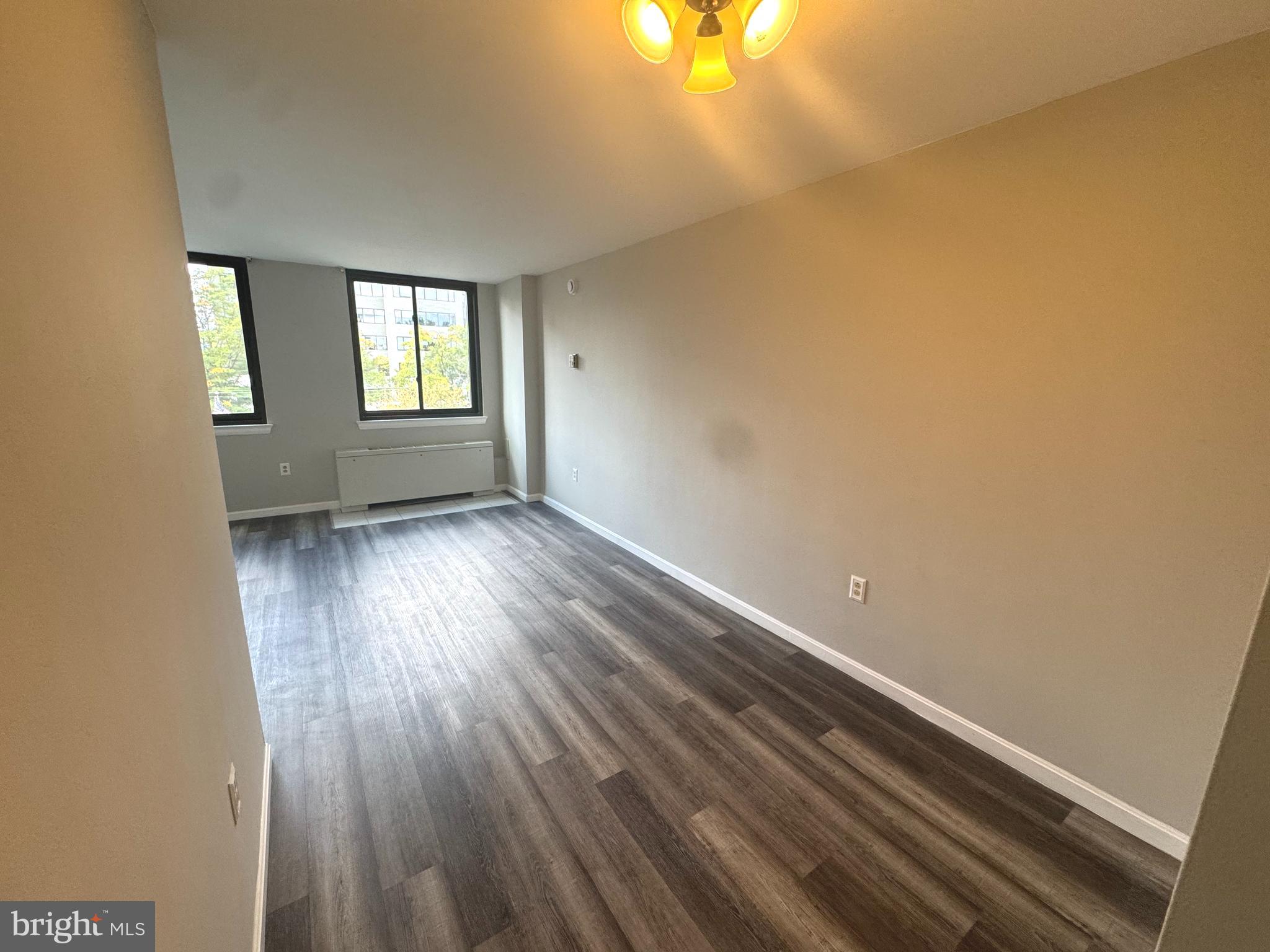 801 N PITT STREET 401