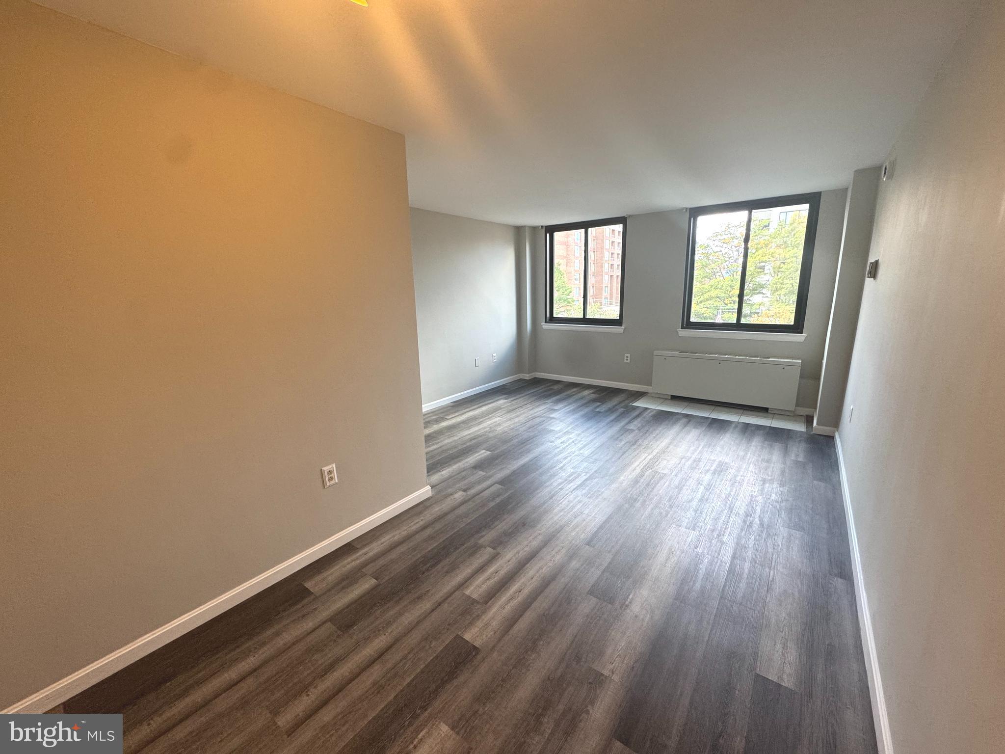 801 N PITT STREET 401