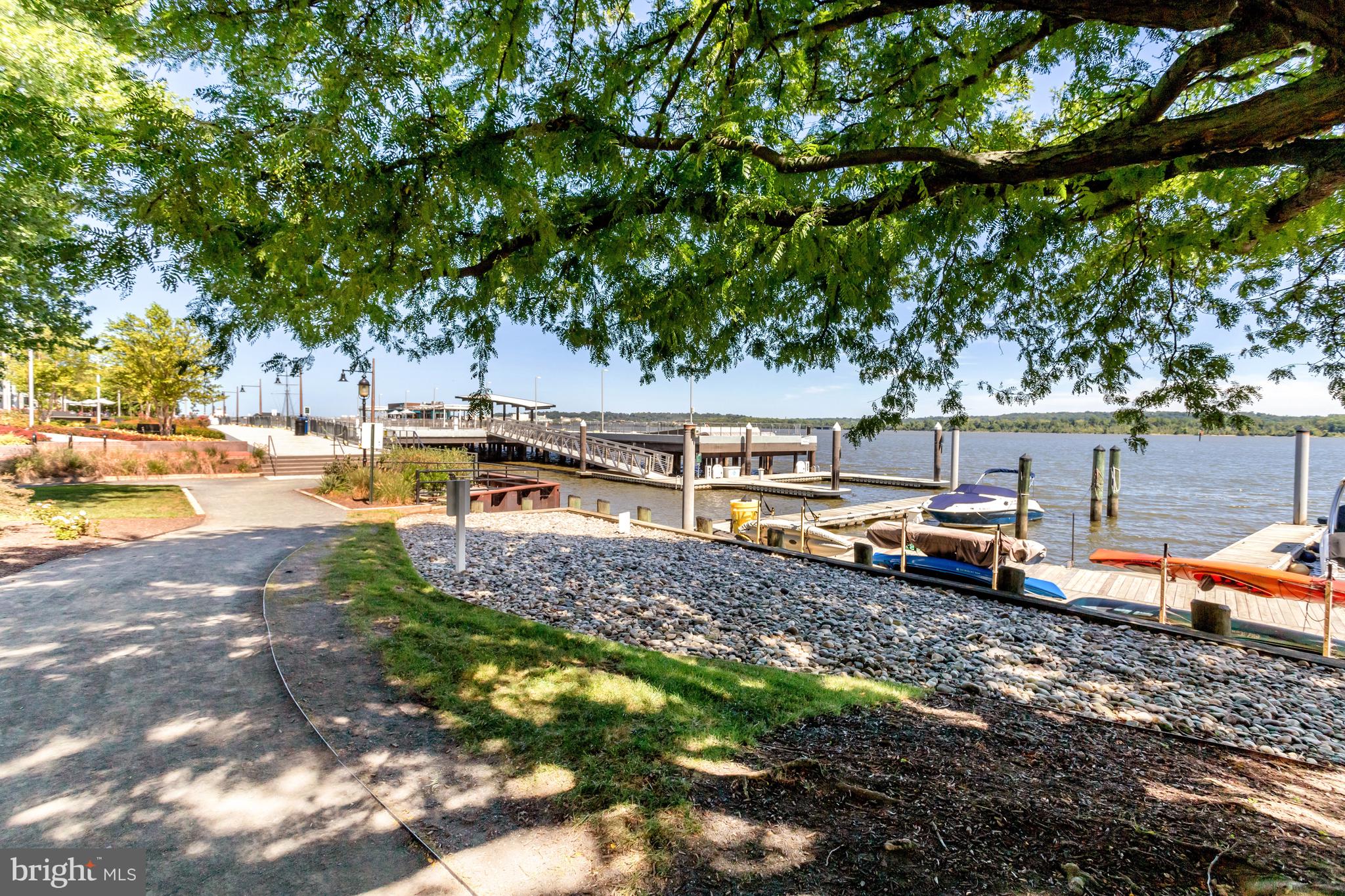 801 N FAIRFAX STREET 314