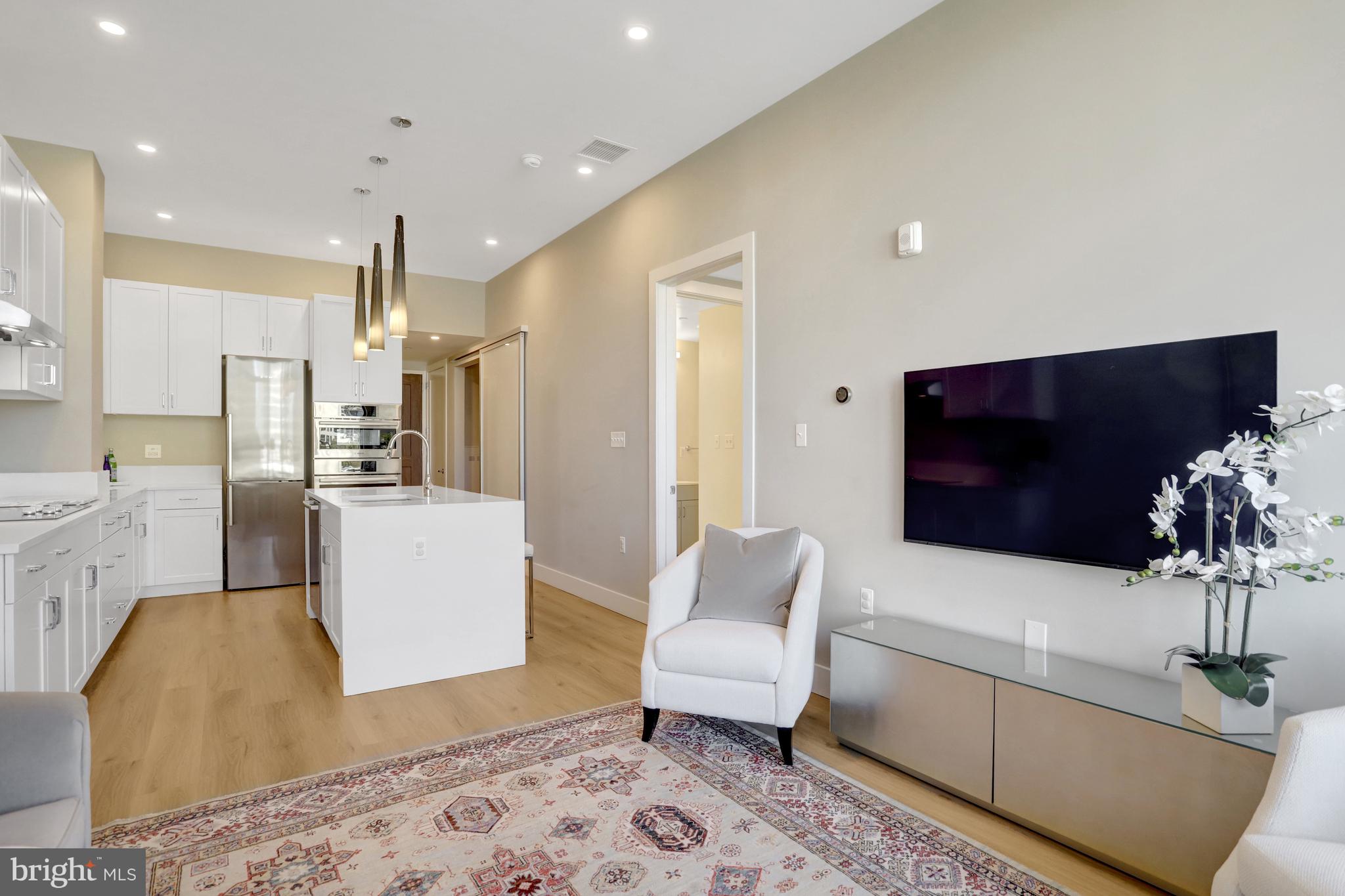 801 N FAIRFAX STREET 314