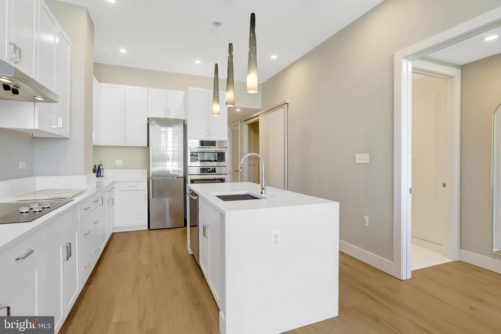 801 N FAIRFAX STREET 314
