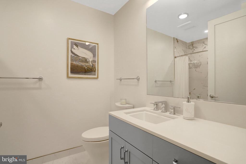 801 N FAIRFAX STREET 314
