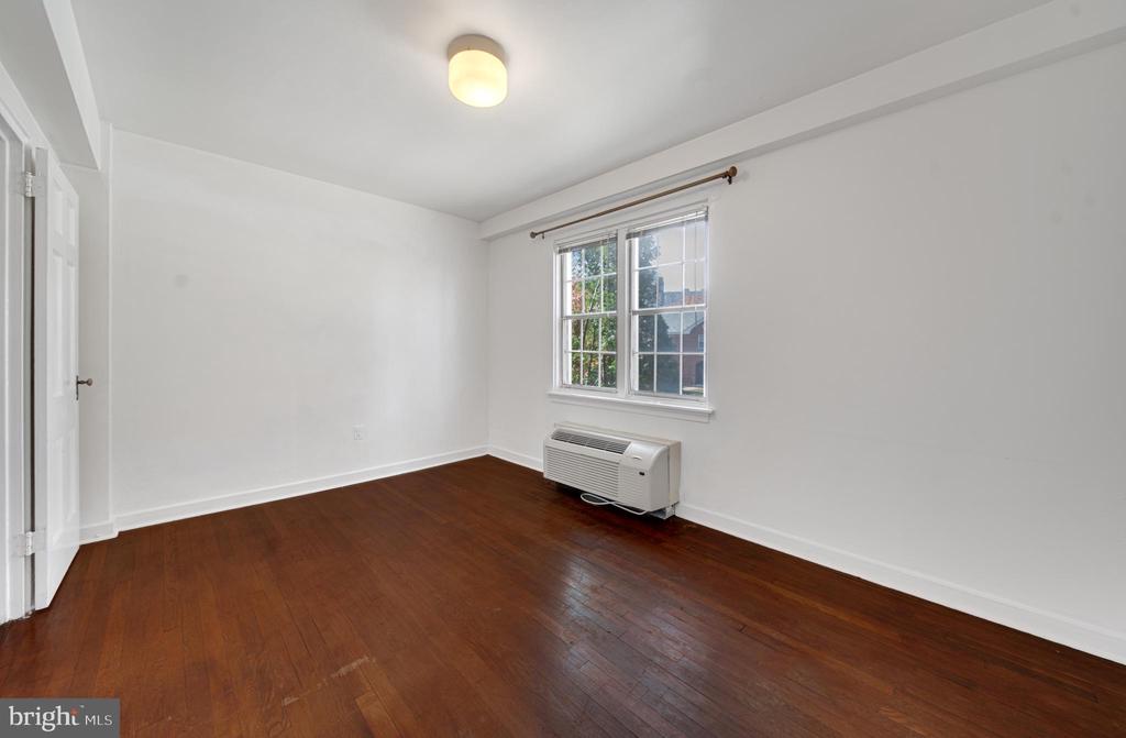 18 AUBURN COURT A