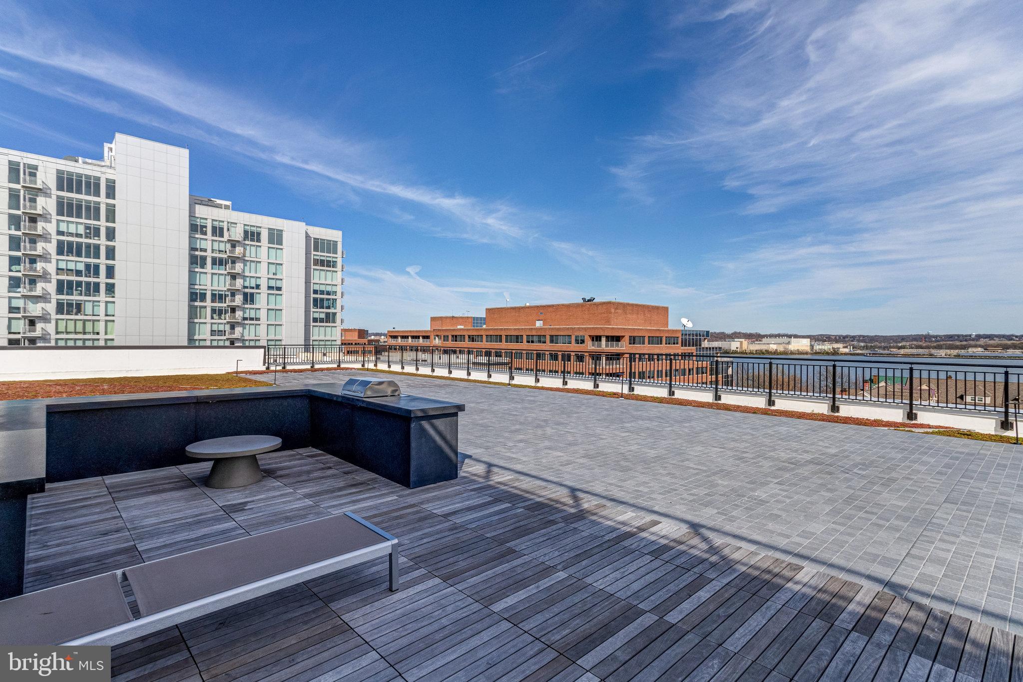 801 N FAIRFAX STREET 421