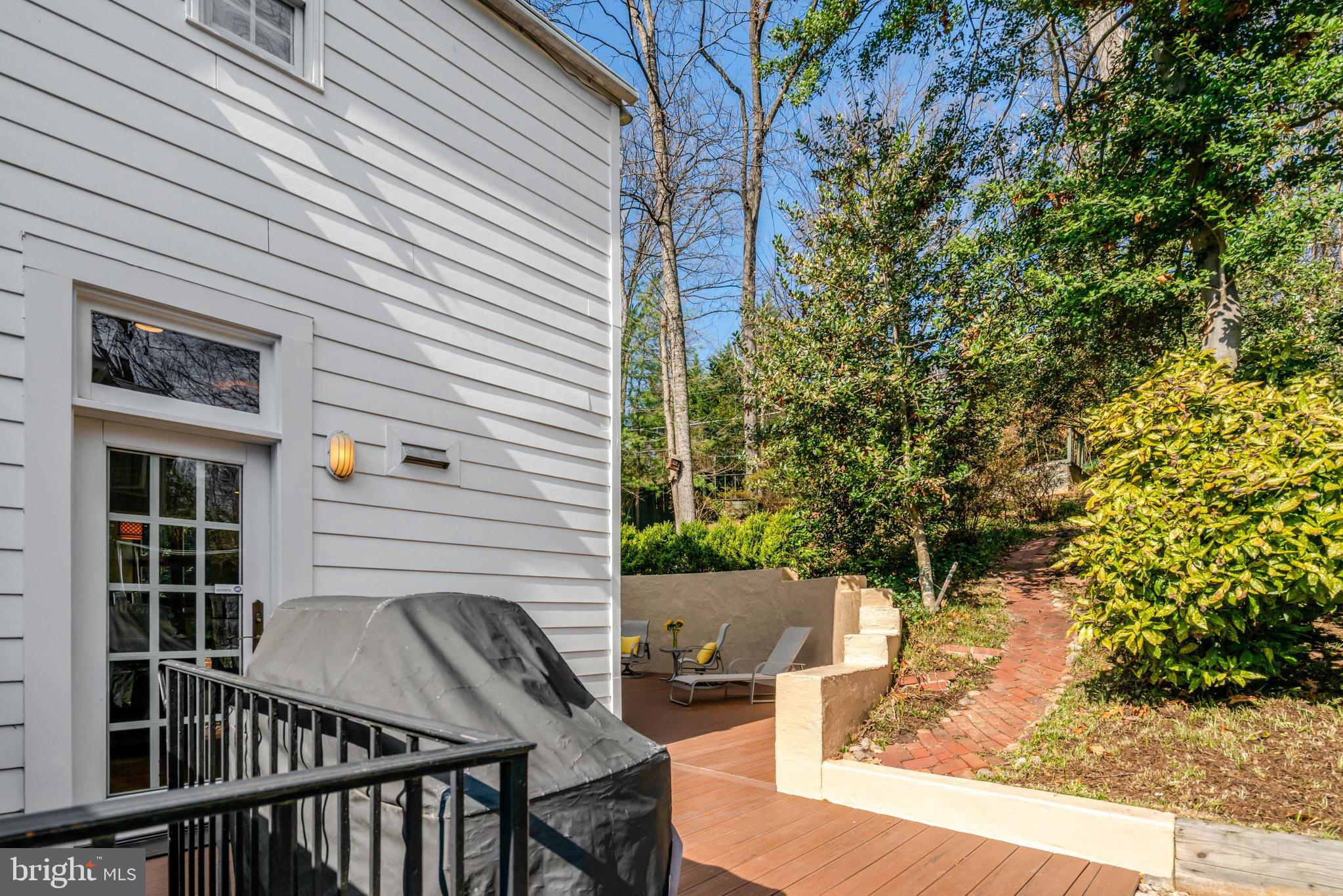 3300 OLD DOMINION BOULEVARD