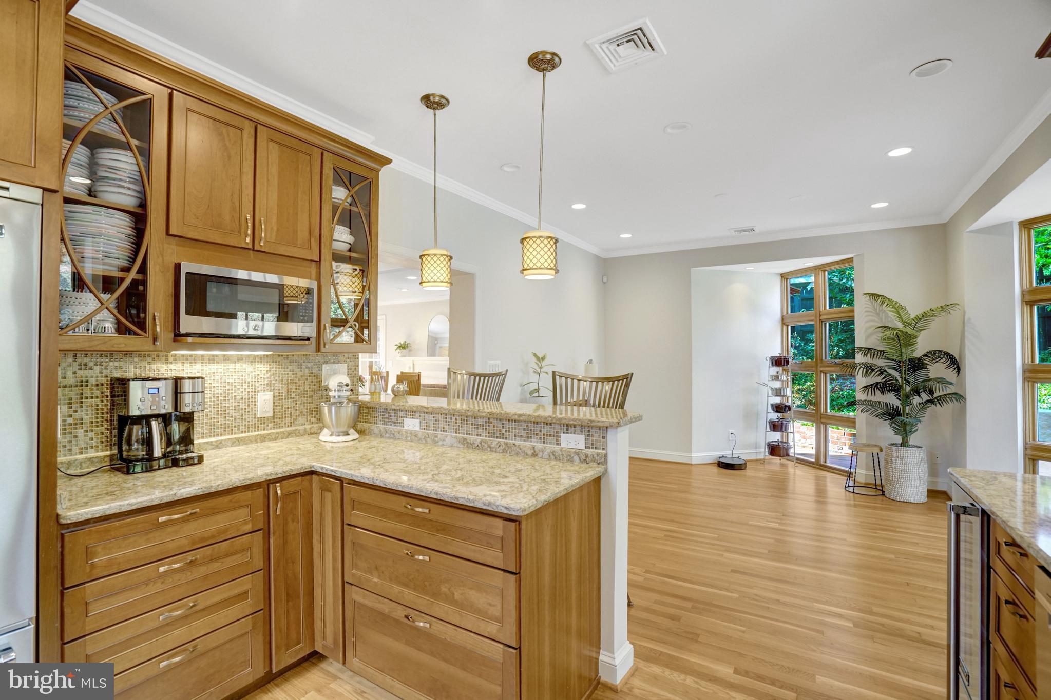 3300 OLD DOMINION BOULEVARD