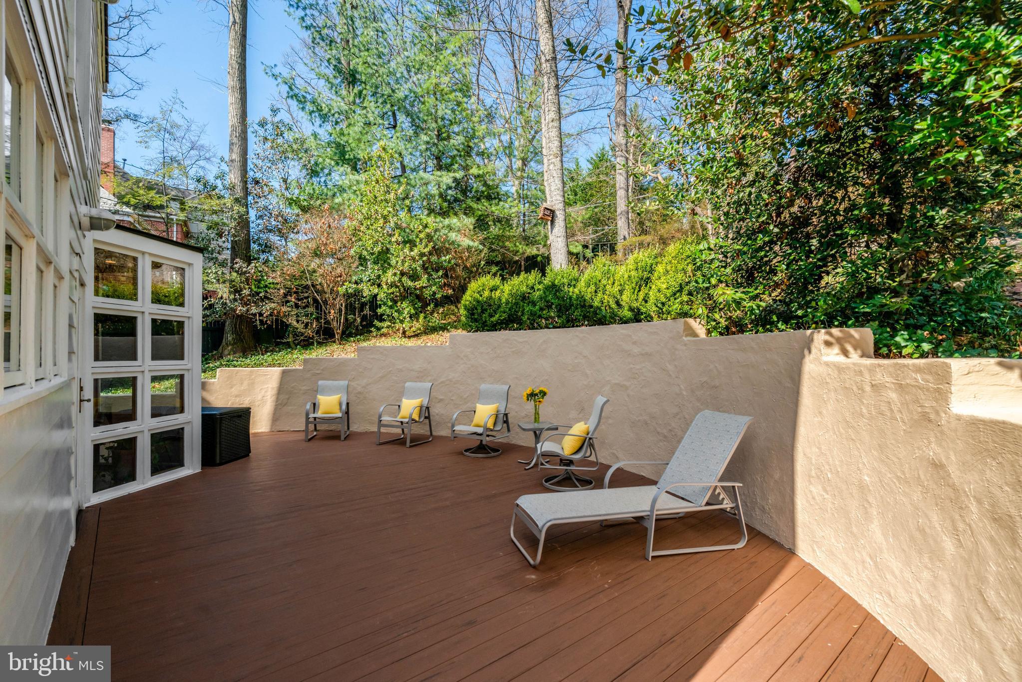 3300 OLD DOMINION BOULEVARD