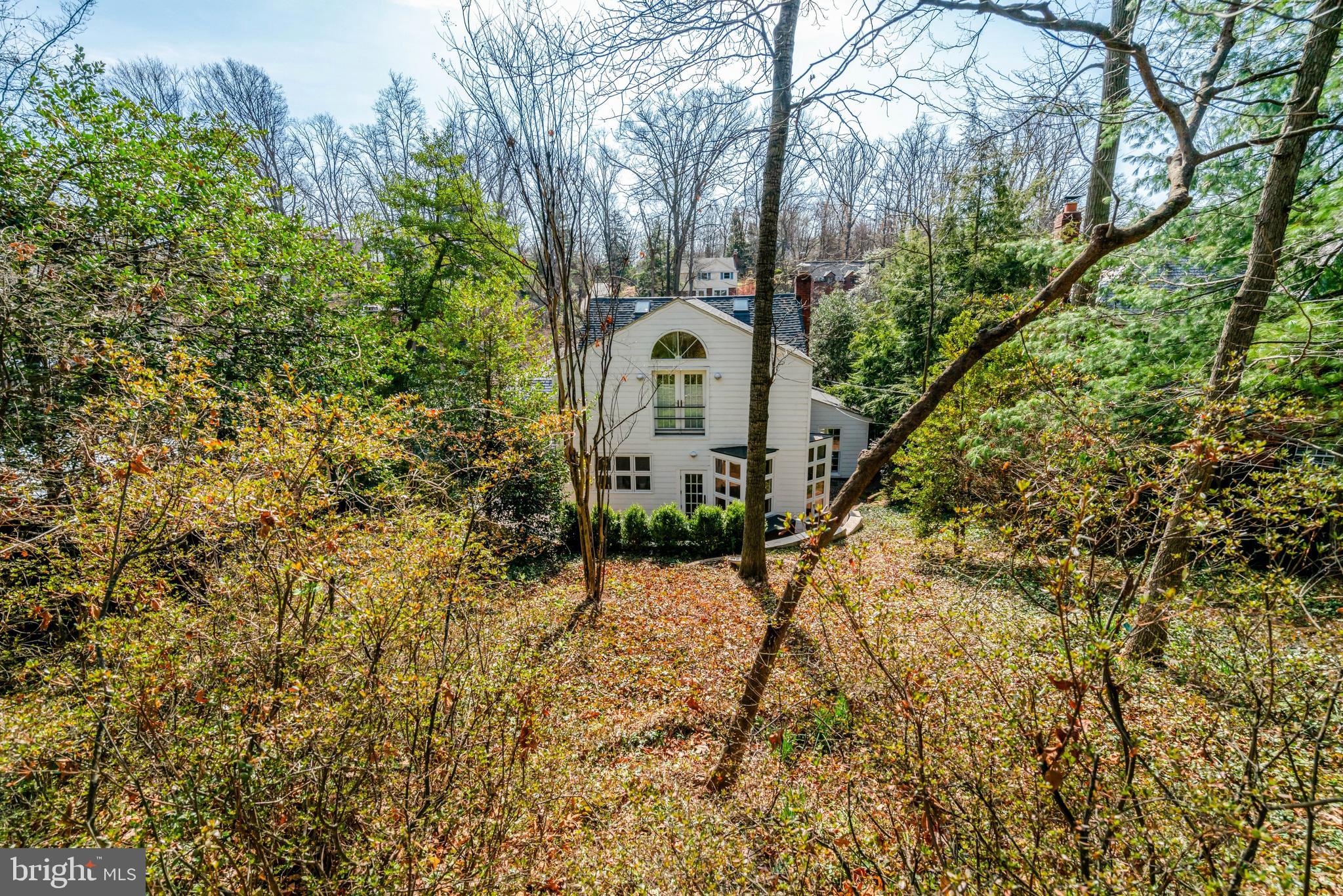 3300 OLD DOMINION BOULEVARD