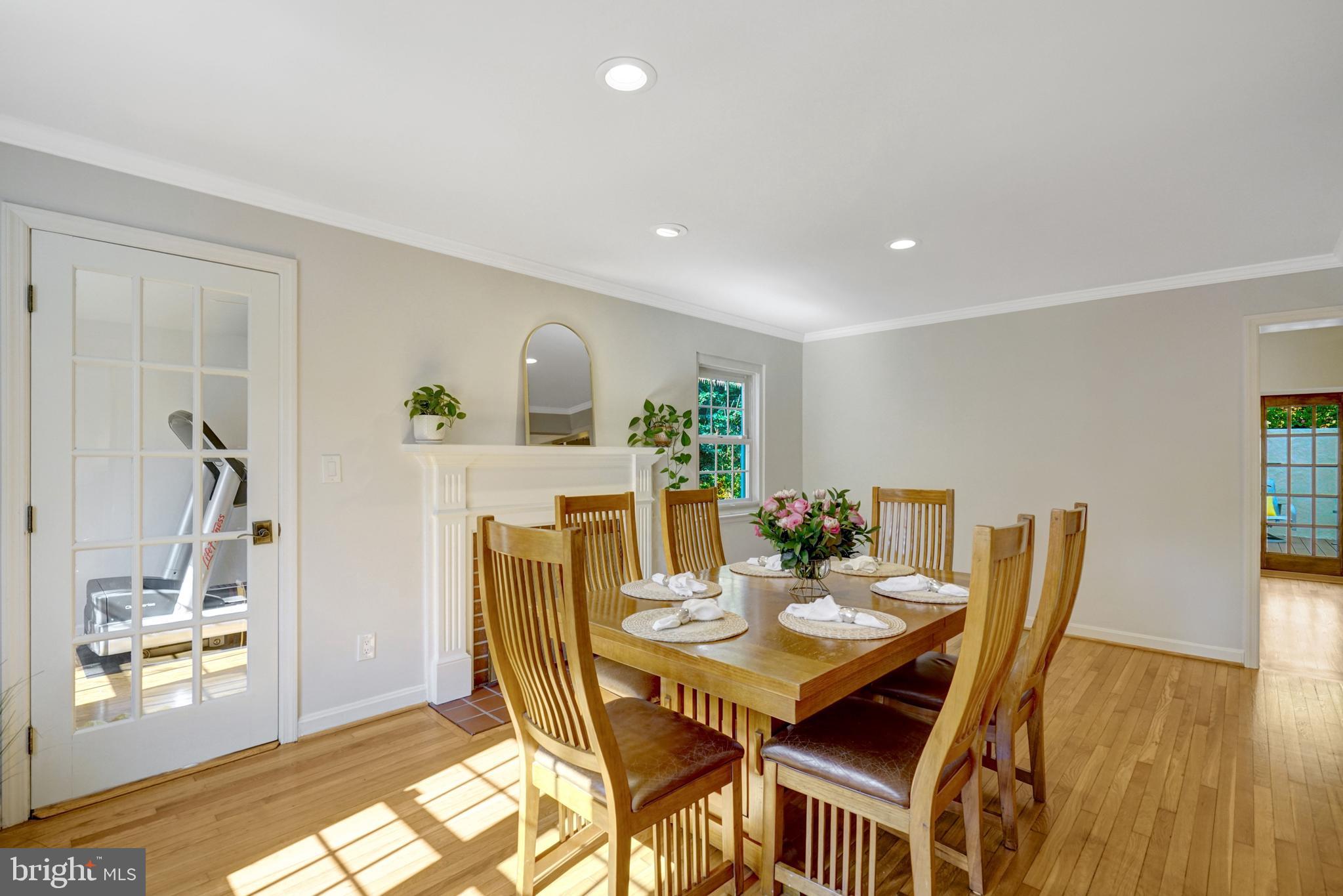 3300 OLD DOMINION BOULEVARD