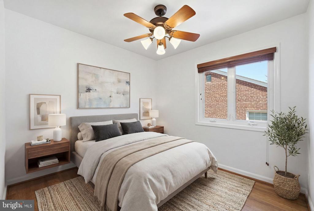 19 E MYRTLE STREET Unit: A