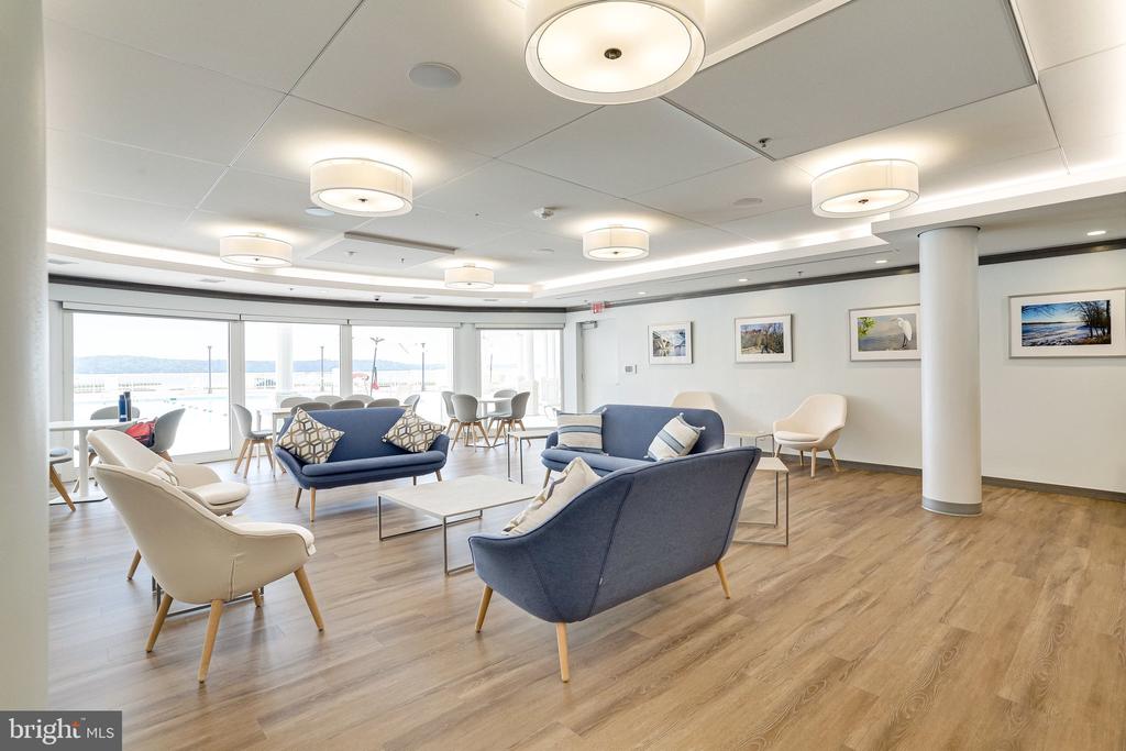 1250 S WASHINGTON STREET Unit: 703